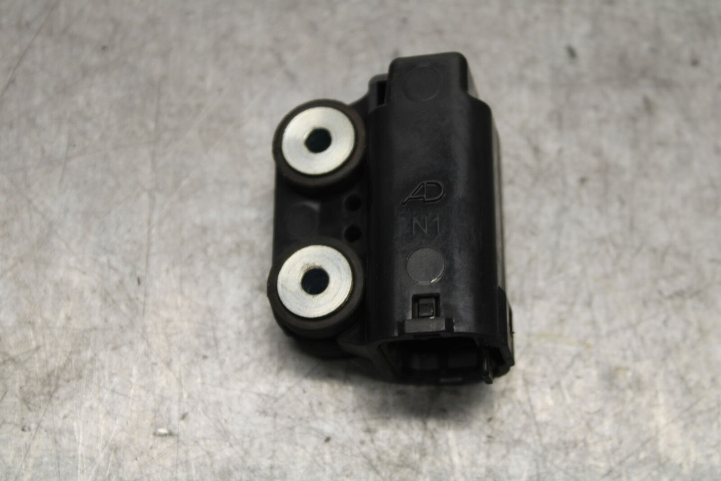 19-21 TRIUMPH SPEED TWIN 1200 TIP OVER ANGLE CRASH SENSOR SWITCH T2502455 BB653