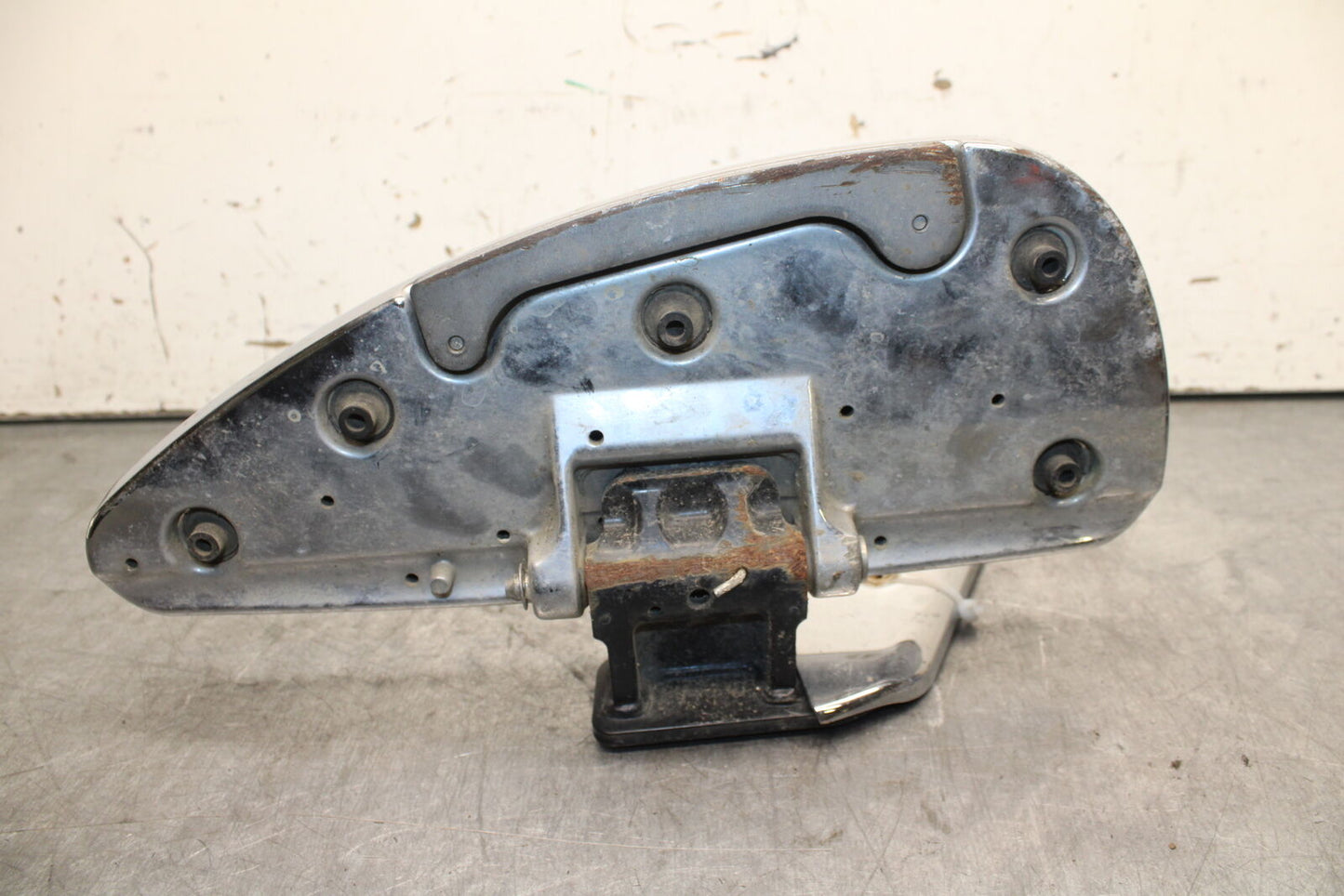 14-16 TRIUMPH AMERICA LT RIGHT FRONT FOOT REST PEG STEP BB720