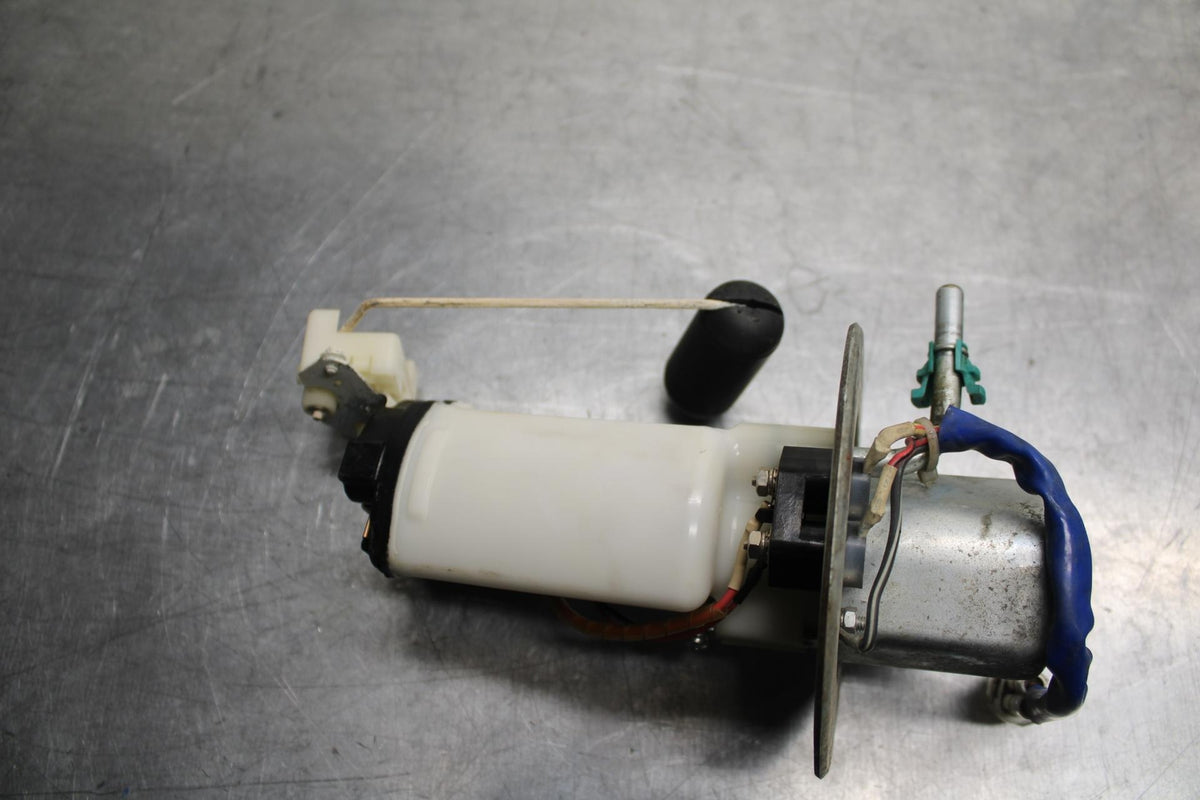06-07 SUZUKI GSXR 600 750 FUEL PUMP GAS PETROL SENDER UNIT BB98