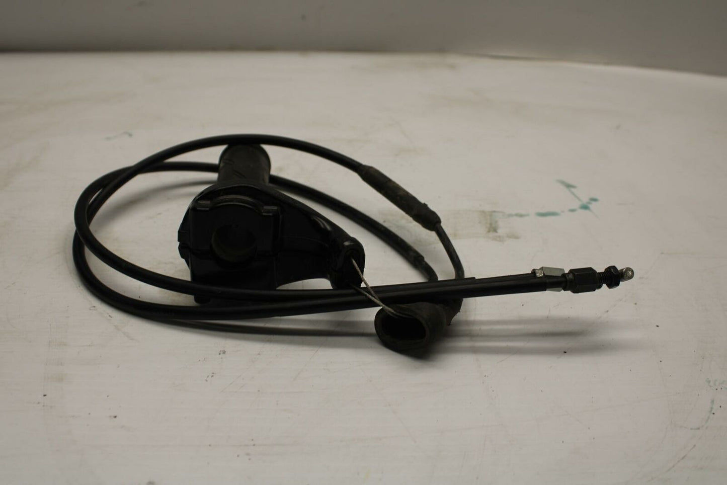 17-20 YAMAHA YZF R6 THROTTLE CABLE LINE HOUSING GUIDE BB257