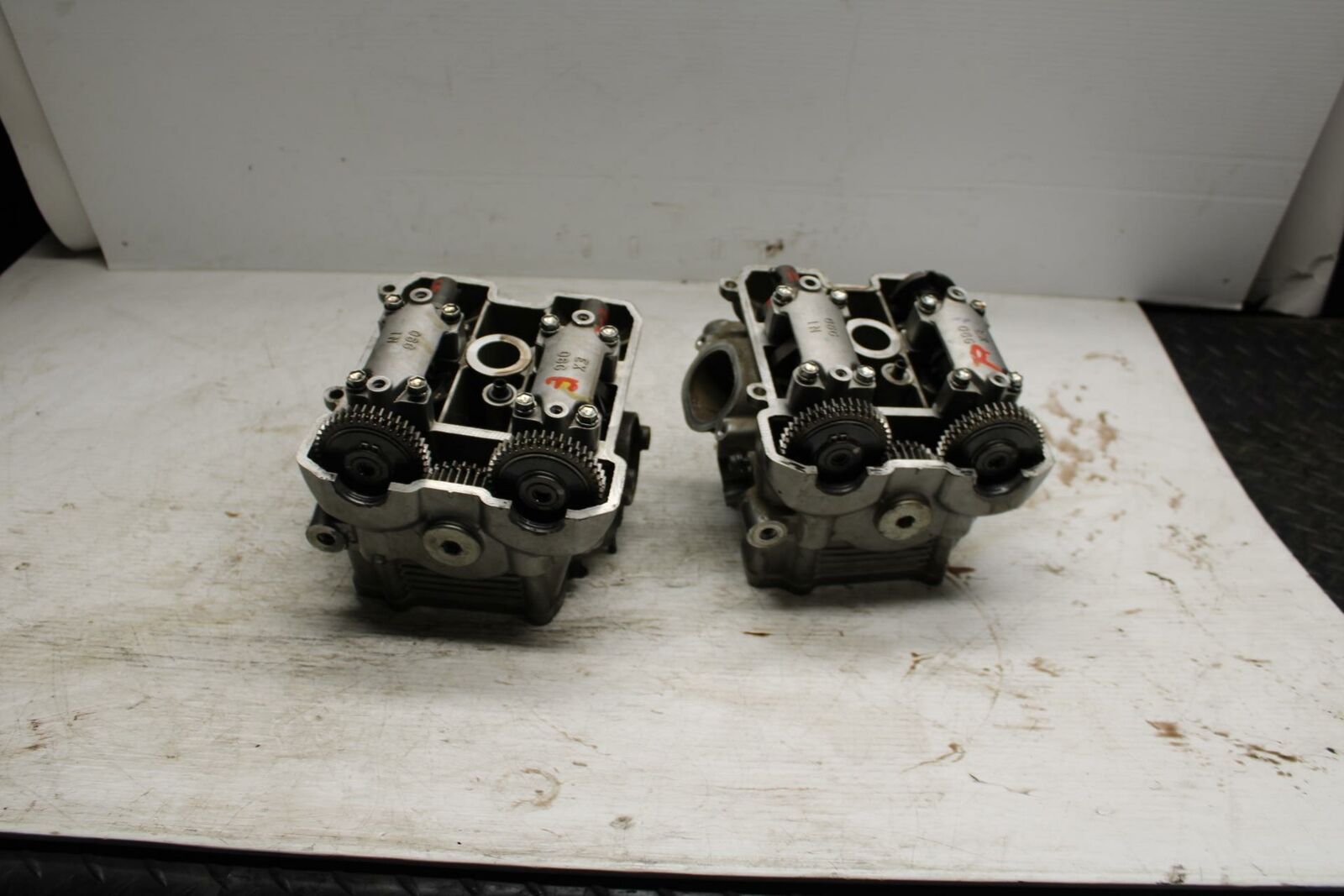 03-05 SUZUKI SV1000 ENGINE TOP END CYLINDER HEAD FRONT REAR BB296