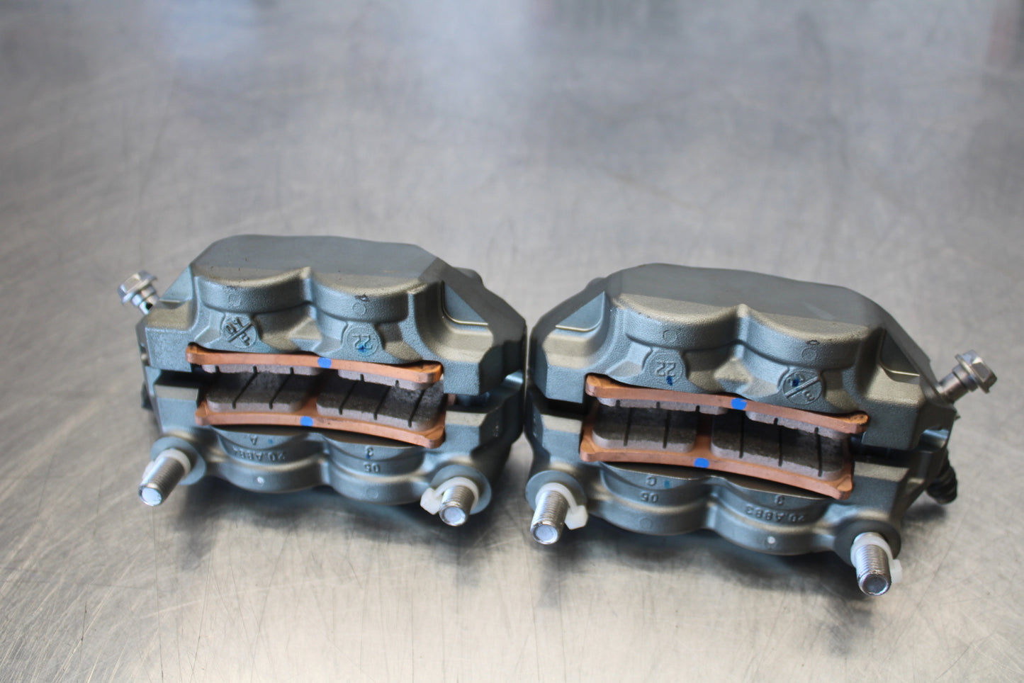 23-24 KAWASAKI NINJA ZX14R NEW!! RIGHT LEFT FRONT BRAKE CALIPER SET PAIR BB169