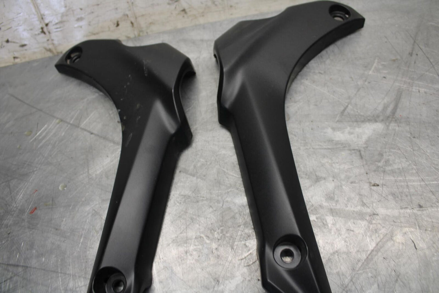 2017 Suzuki SV650X ABS RIGHT LEFT FRAME MID SIDE COVERS COWLS PANELS BB512