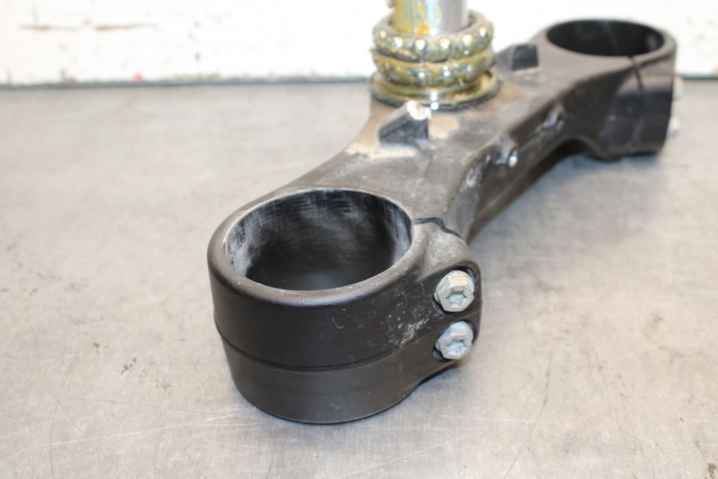 21-24 KTM 890 ADVENTURE R FRONT FORKS CLAMP LOWER TRIPLE TREE STEM BB723