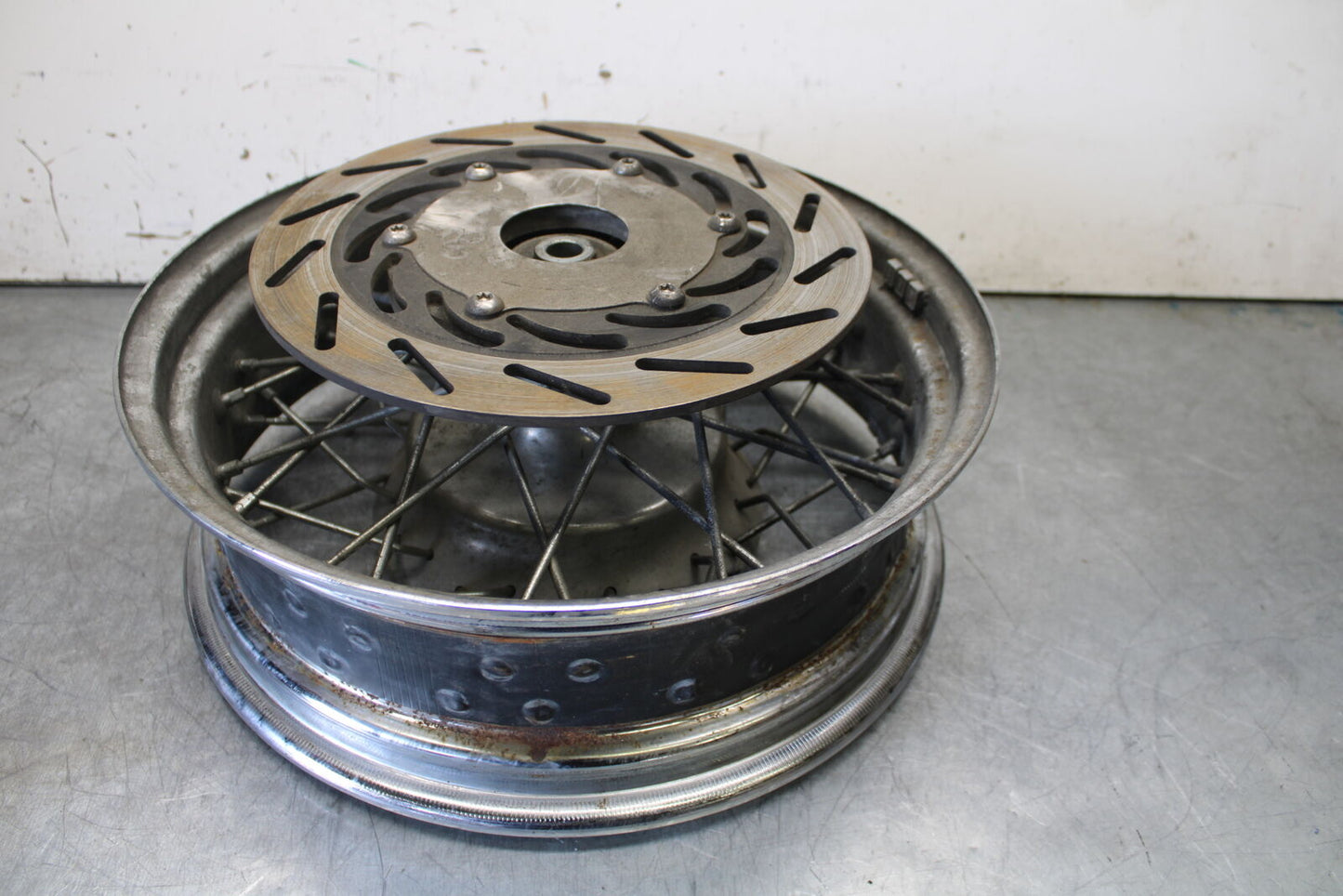 99-00 YAMAHA V STAR 1100 REAR WHEEL BACK RIM BB711