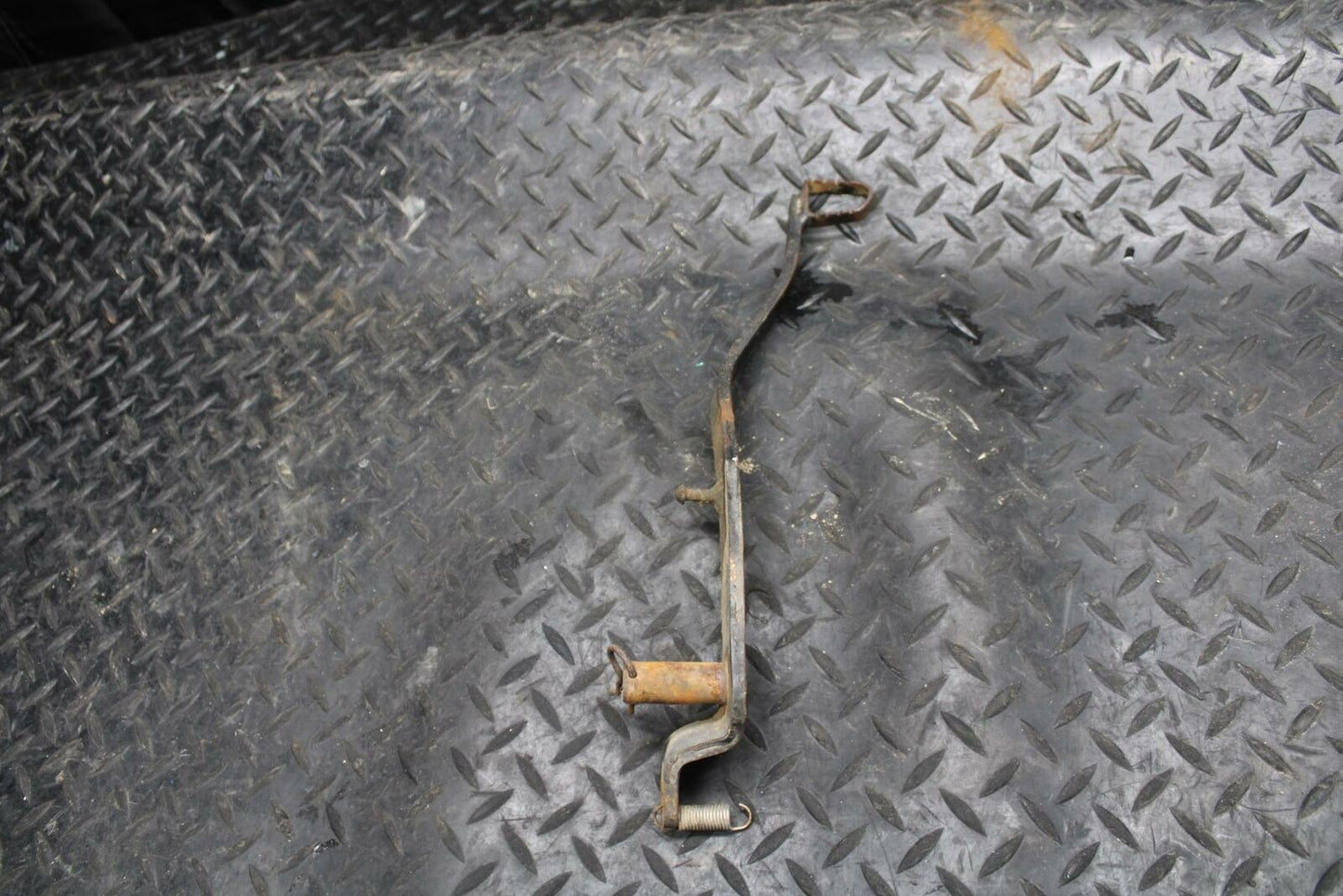 85-86 SUZUKI QUADRACER 250 RIGHT REARSET BRAKE FOOT PEDAL BB210