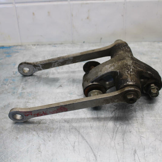 01-02 SUZUKI GSXR750 REAR DOGBONE SHOCK LINKAGE LINK BB28