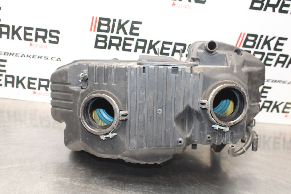 08 APRILIA SHIVER 750 AIRBOX AIR INTAKE FILTER BOX BB551