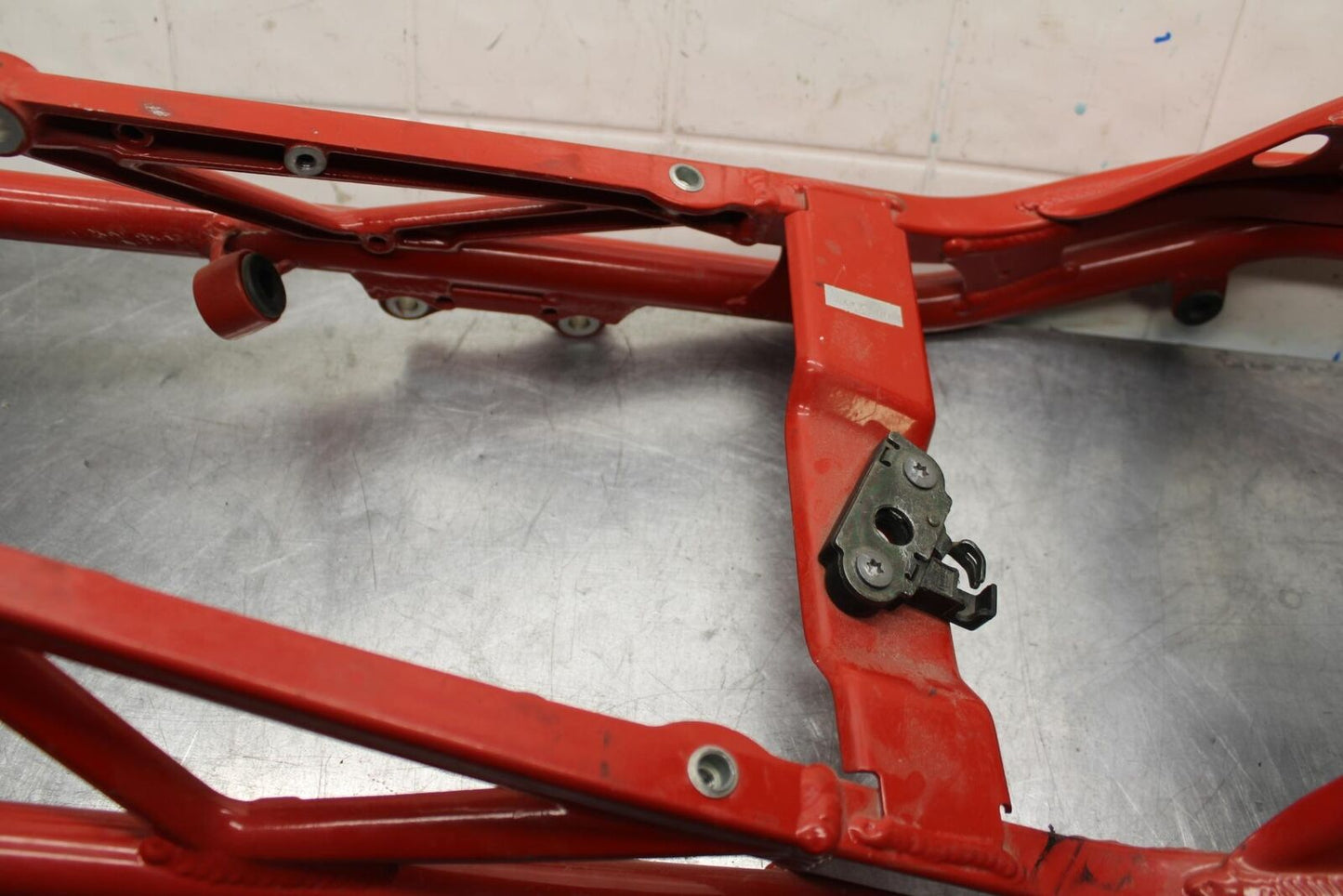 2012 Triumph Daytona 675R REAR BACK TAIL SUBFRAME SUB FRAME BB589