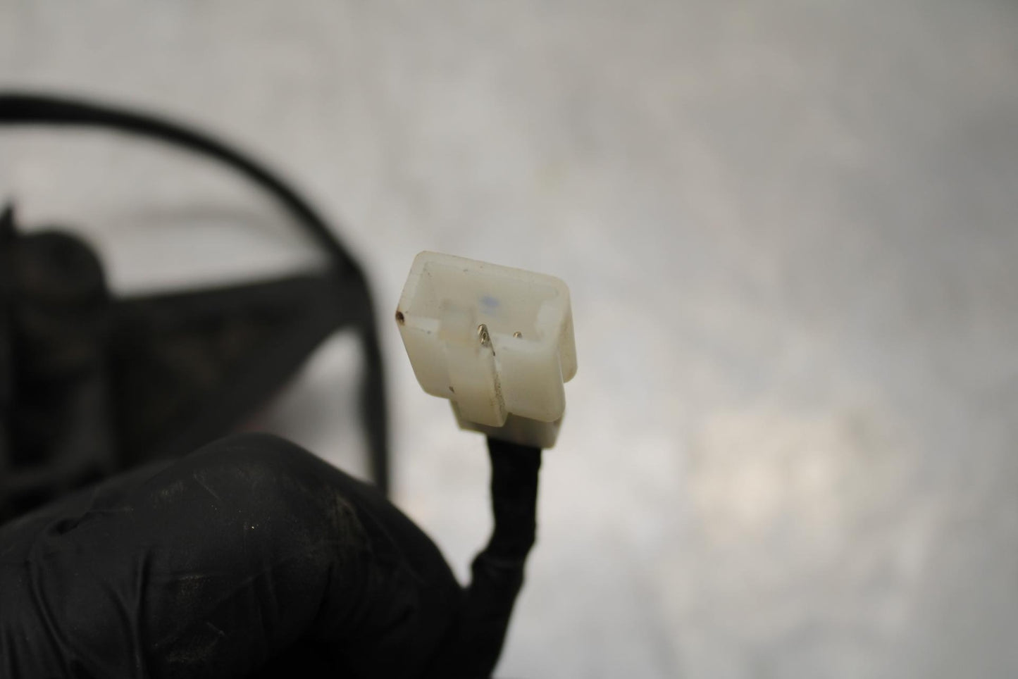 2015 Kawasaki Ninja 300 EX300 REAR TAIL TAILLIGHT BACK BRAKE LIGHT BB61