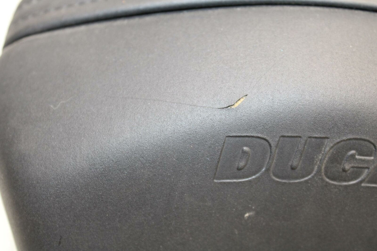 08-10 DUCATI 848 REAR BACK PASSENGER TANDEM SEAT PAD SADDLE PILLION BB369