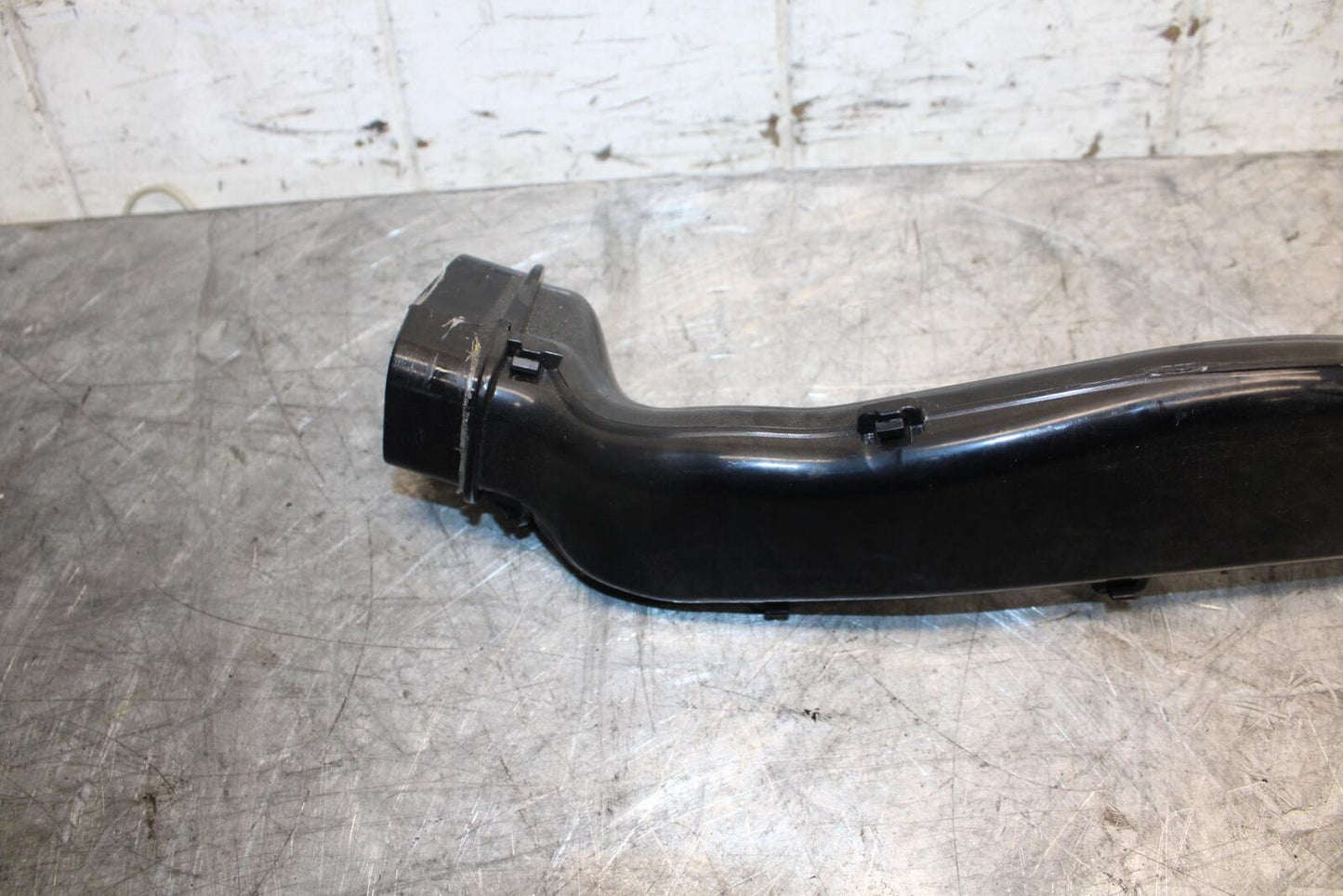 22-23 HUSQVARNA SVARTTPILEN 401 RAM AIR INTAKE TUBE DUCT BB541