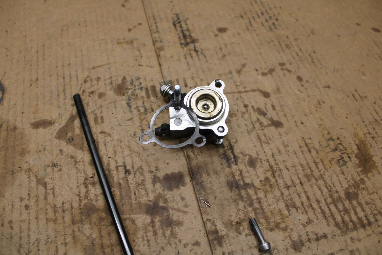 20-22 KAWASAKI Z H2 CLUTCH SLAVE PISTON CYLINDER BB382