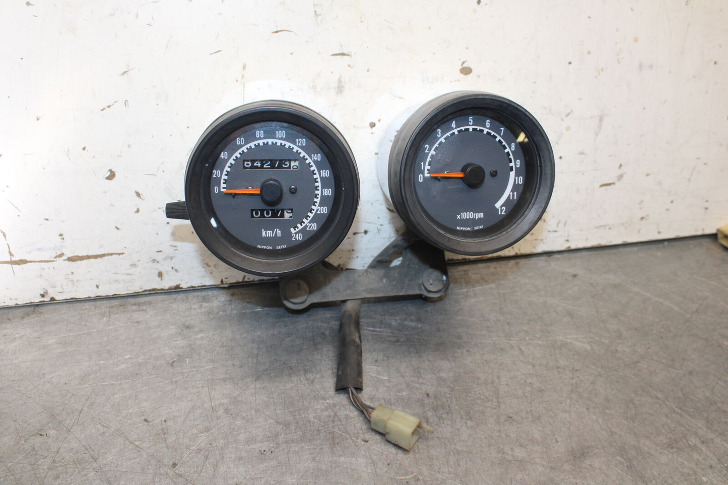 85-86 SUZUKI MADURA 1200 GAUGES METER SPEEDO TACH BB691