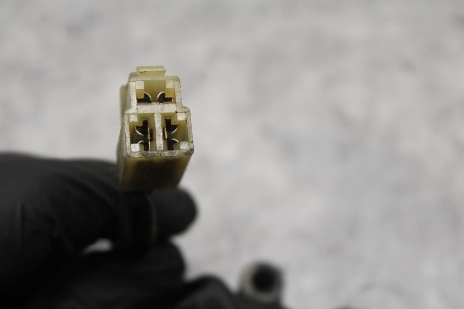 01-03 SUZUKI GSXR600 STATOR GENERATOR ALTERNATOR MAGNETO 31401-35F00 BB633