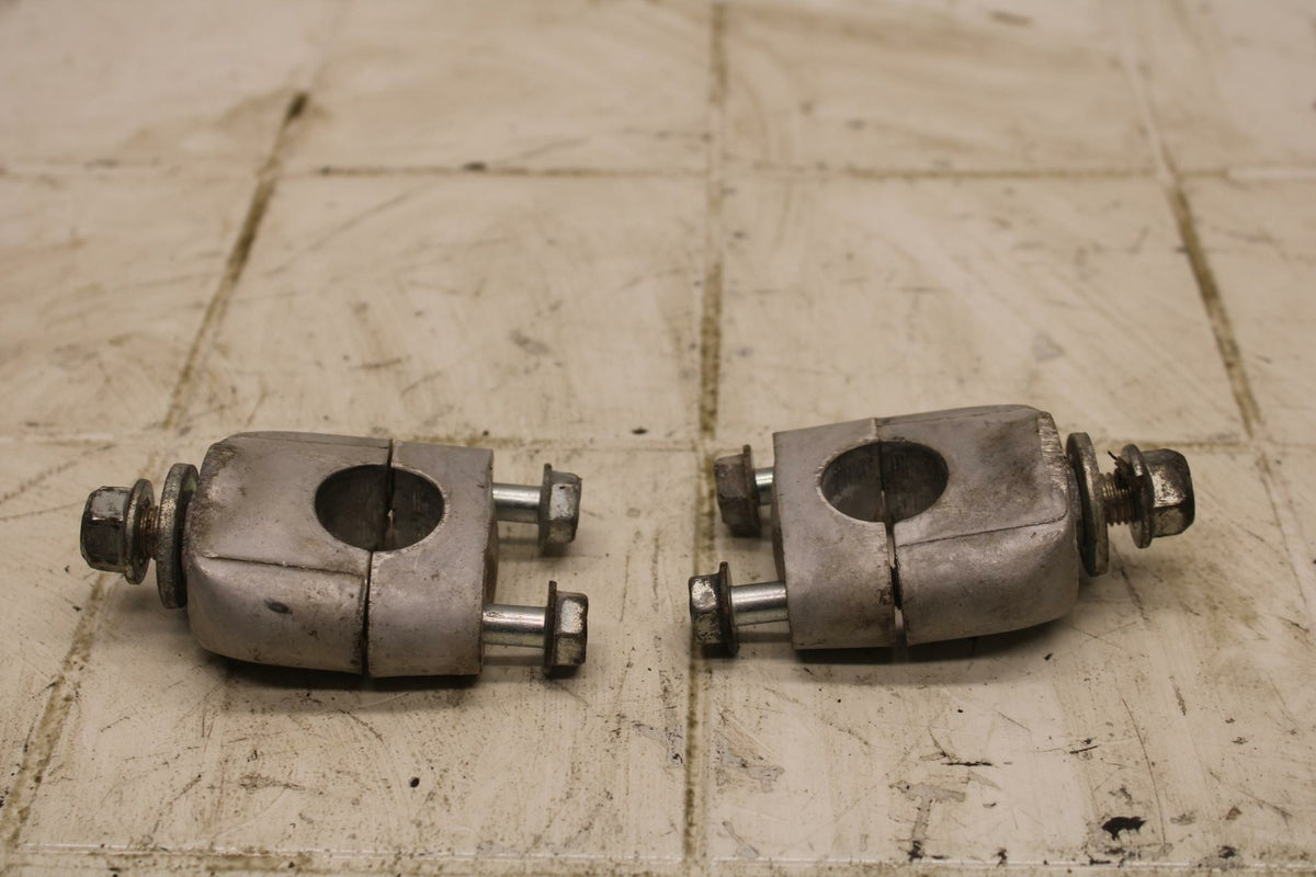 11-12 HONDA FOREMAN 500 HANDLEBAR RISERS CLAMPS BB410