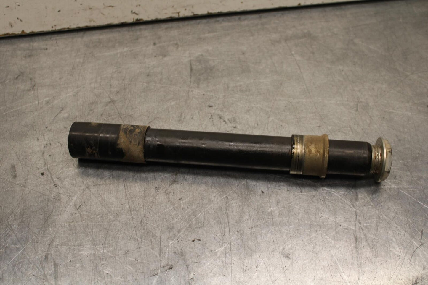 21-23 KTM 890 ADVENTURE FRONT WHEEL RIM AXLE PIVOT BOLT BB629