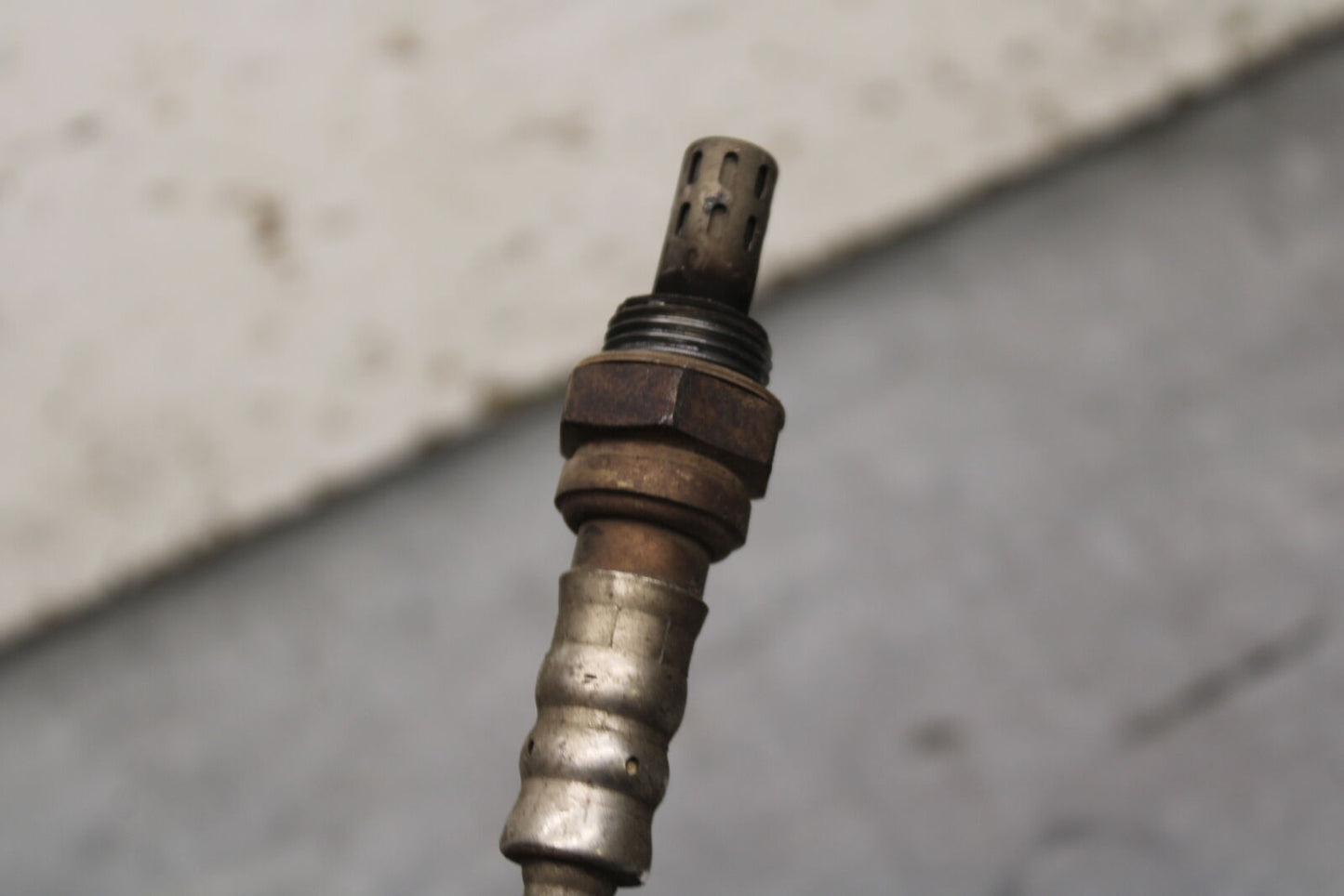 03-04 TRIUMPH DAYTONA 600 OXYGEN O2 EXHAUST GAS LAMBDA SENSOR BB745