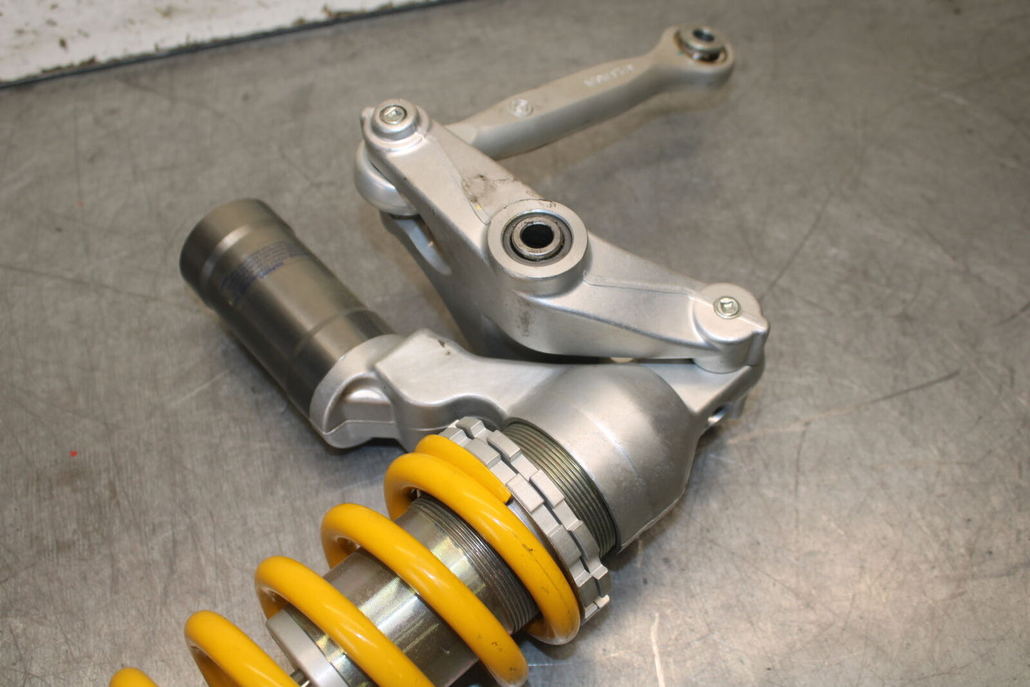 12-15 DUCATI 1199 PANIGALE REAR BACK SHOCK ABSORBER SUSPENSION BB705