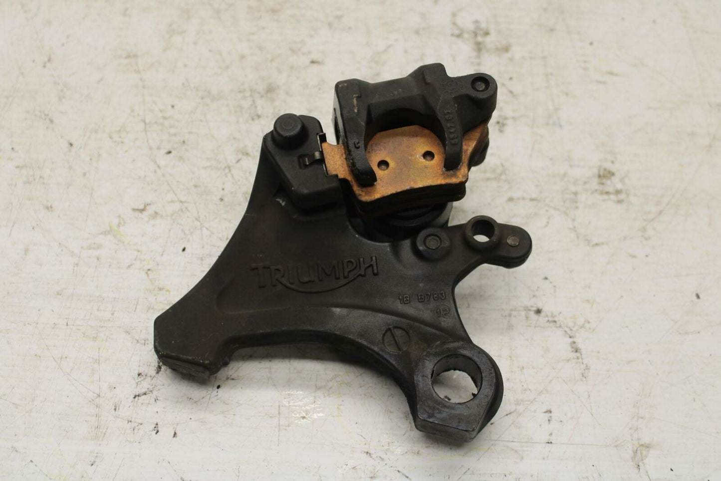 07-16 TRIUMPH STREET TRIPLE BREMBO REAR BACK BRAKE CALIPER W MOUNT BRACKET BB361