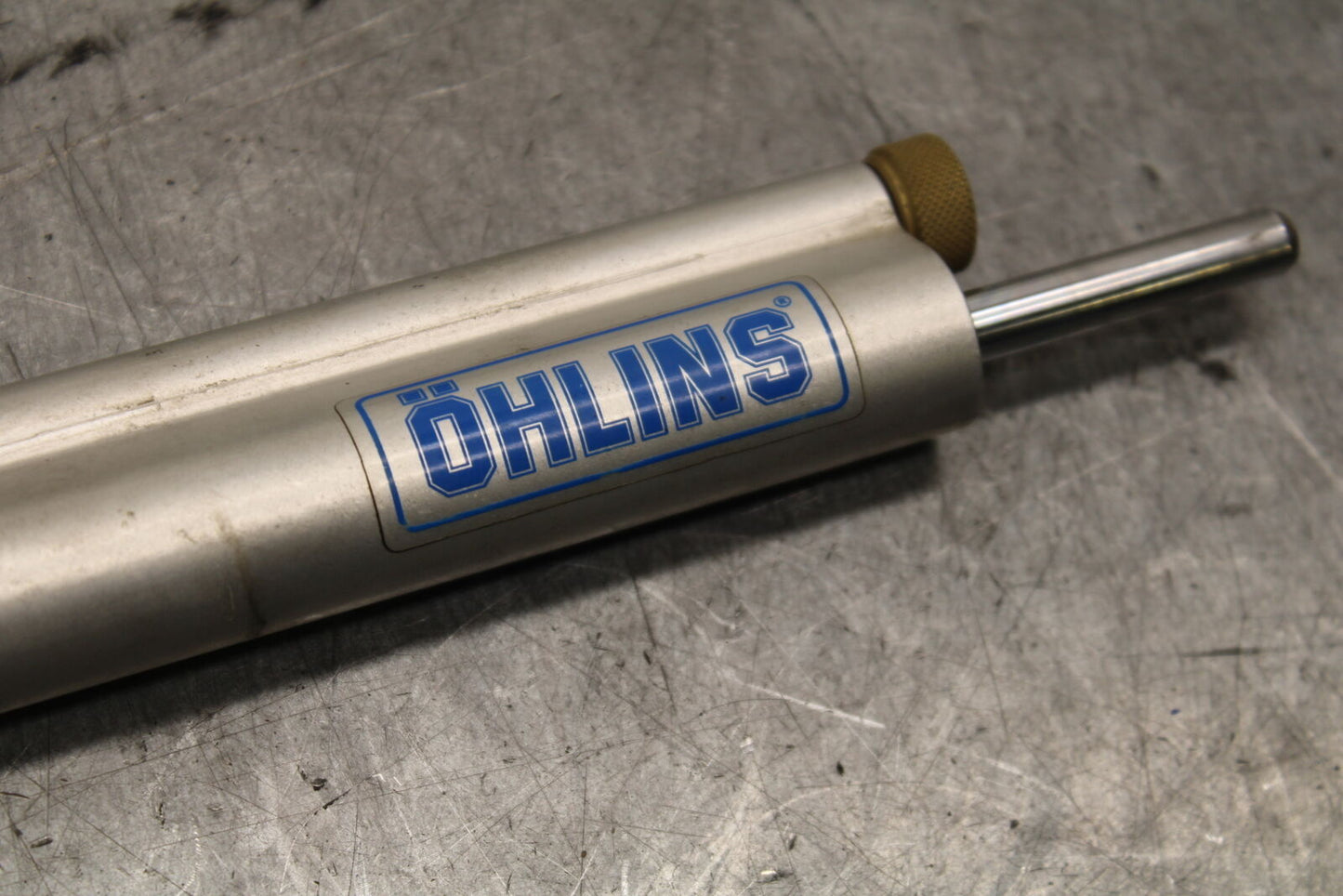 04-05 SUZUKI GSXR600 OHLINS STEERING DAMPER STABILIZER BB658