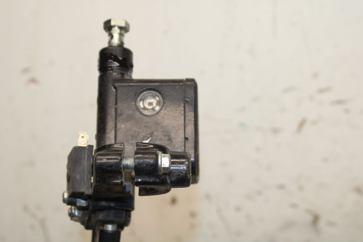 13-16 KTM 390 DUKE FRONT BRAKE MASTER CYLINDER w/ LEVER BB748