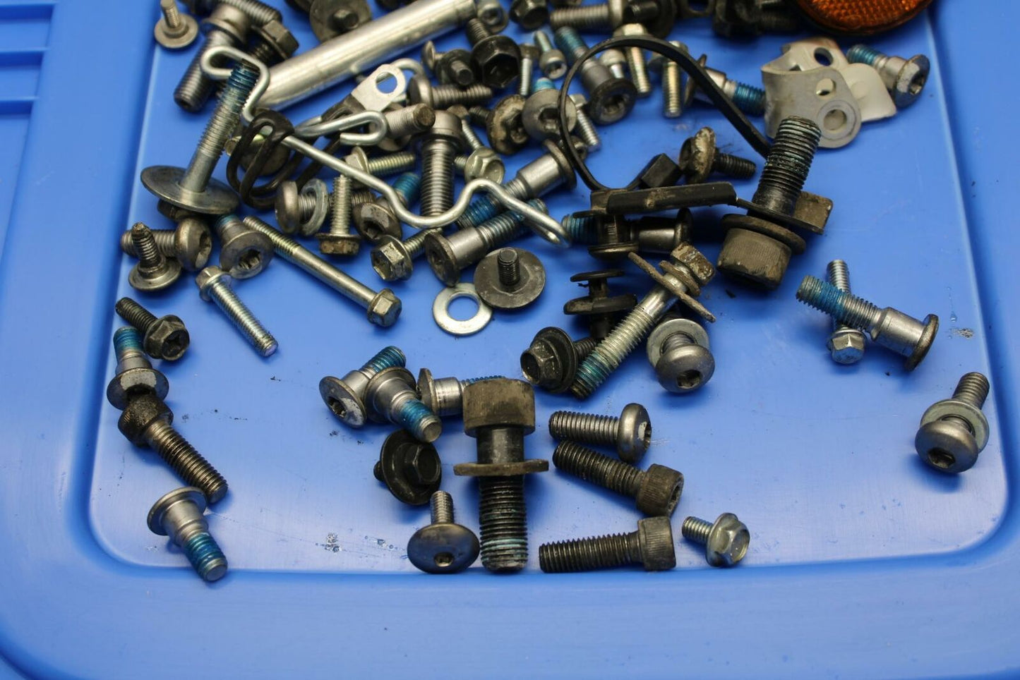 03-11 SUZUKI SV650A FAIRING COWL BOLTS SCREWS ASSORTMENT BB290