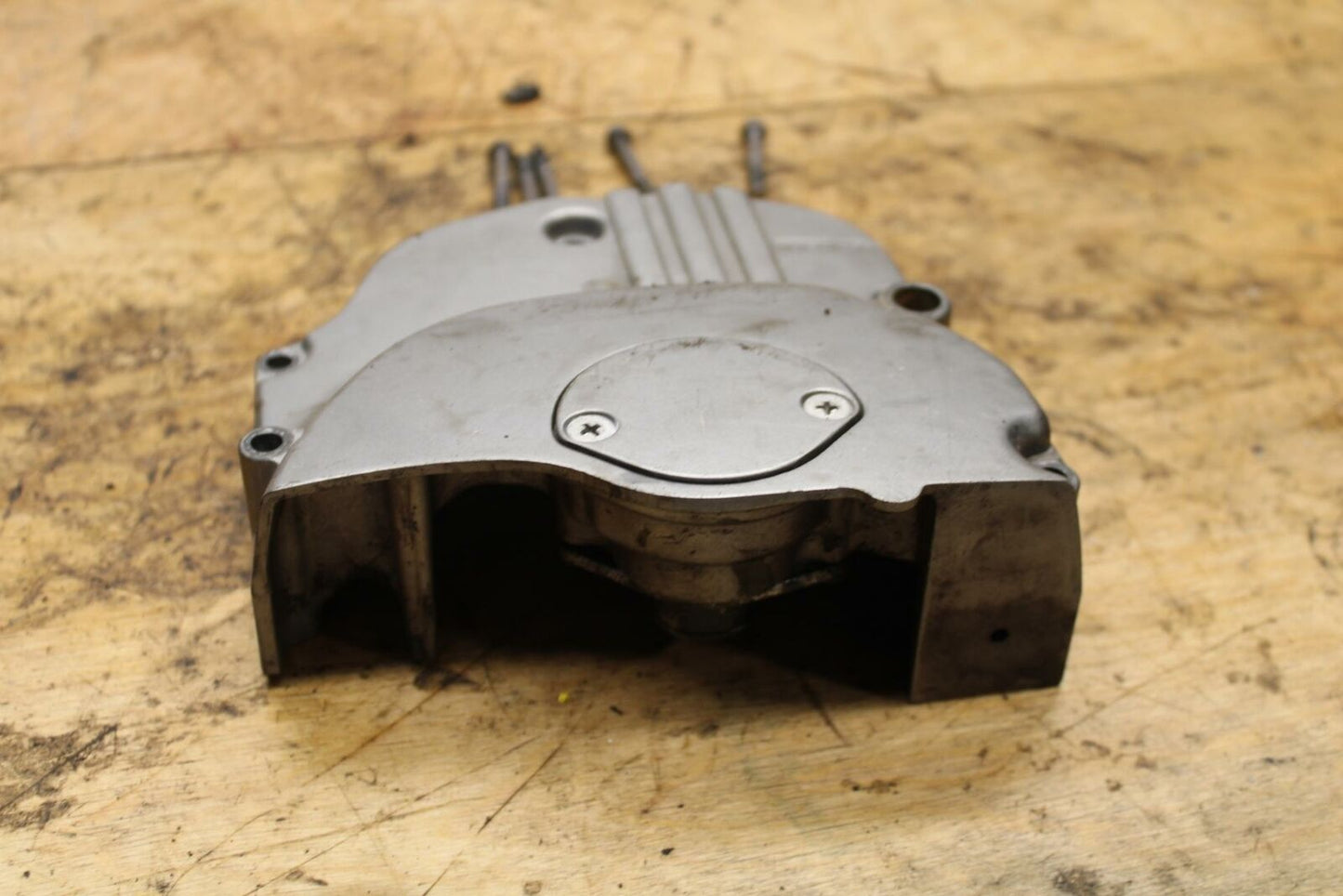 04-09 SUZUKI GS500F ENGINE SPROCKET COVER BB335