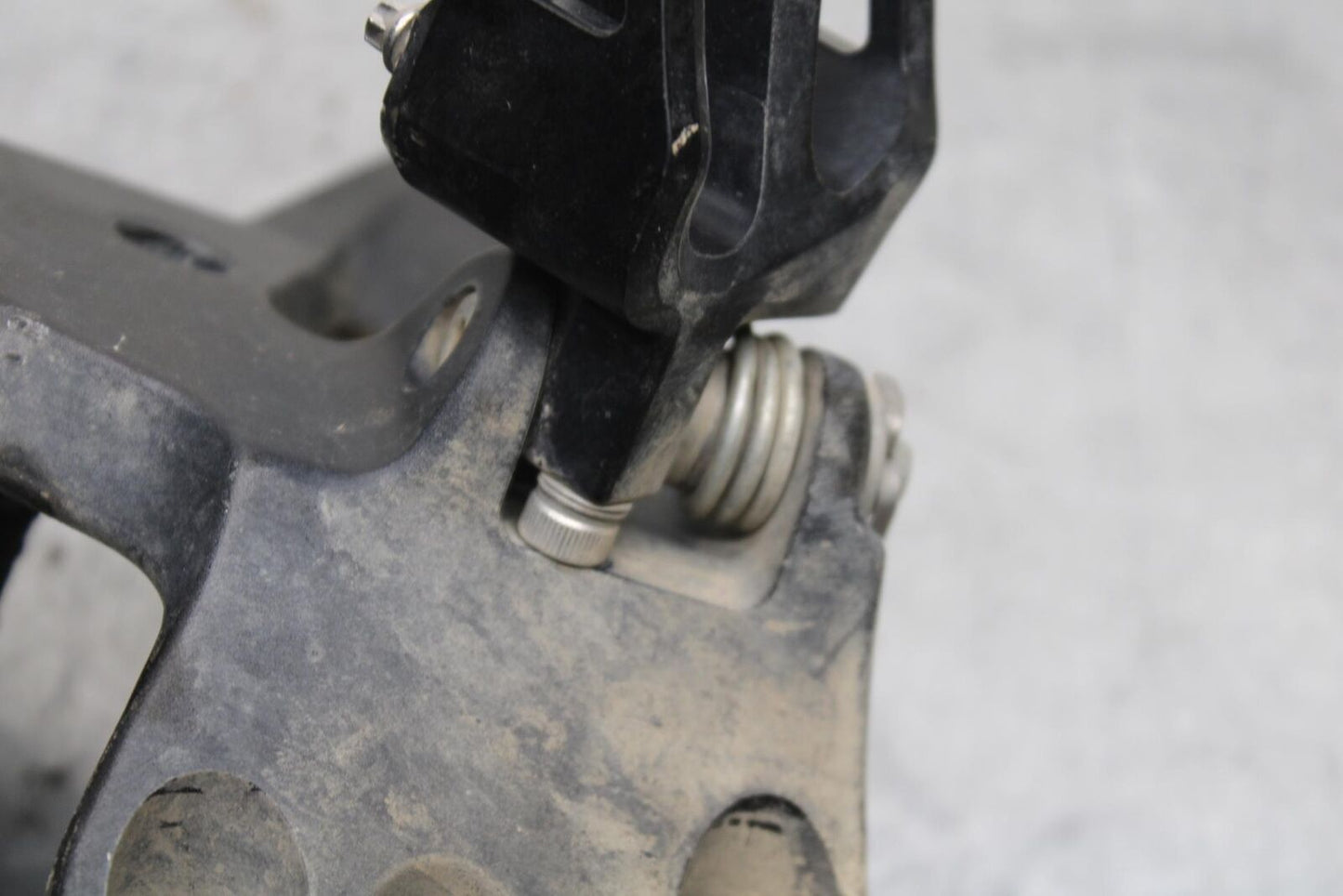 21-23 KTM 890 ADVENTURE ALTRIDER LEFT RIGHT FOOT RESTS PEGS BB629