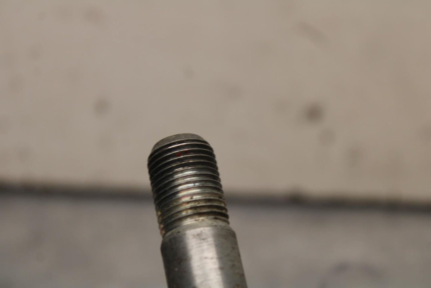 2006 Suzuki SV650 FRONT WHEEL RIM AXLE PIVOT BOLT BB93