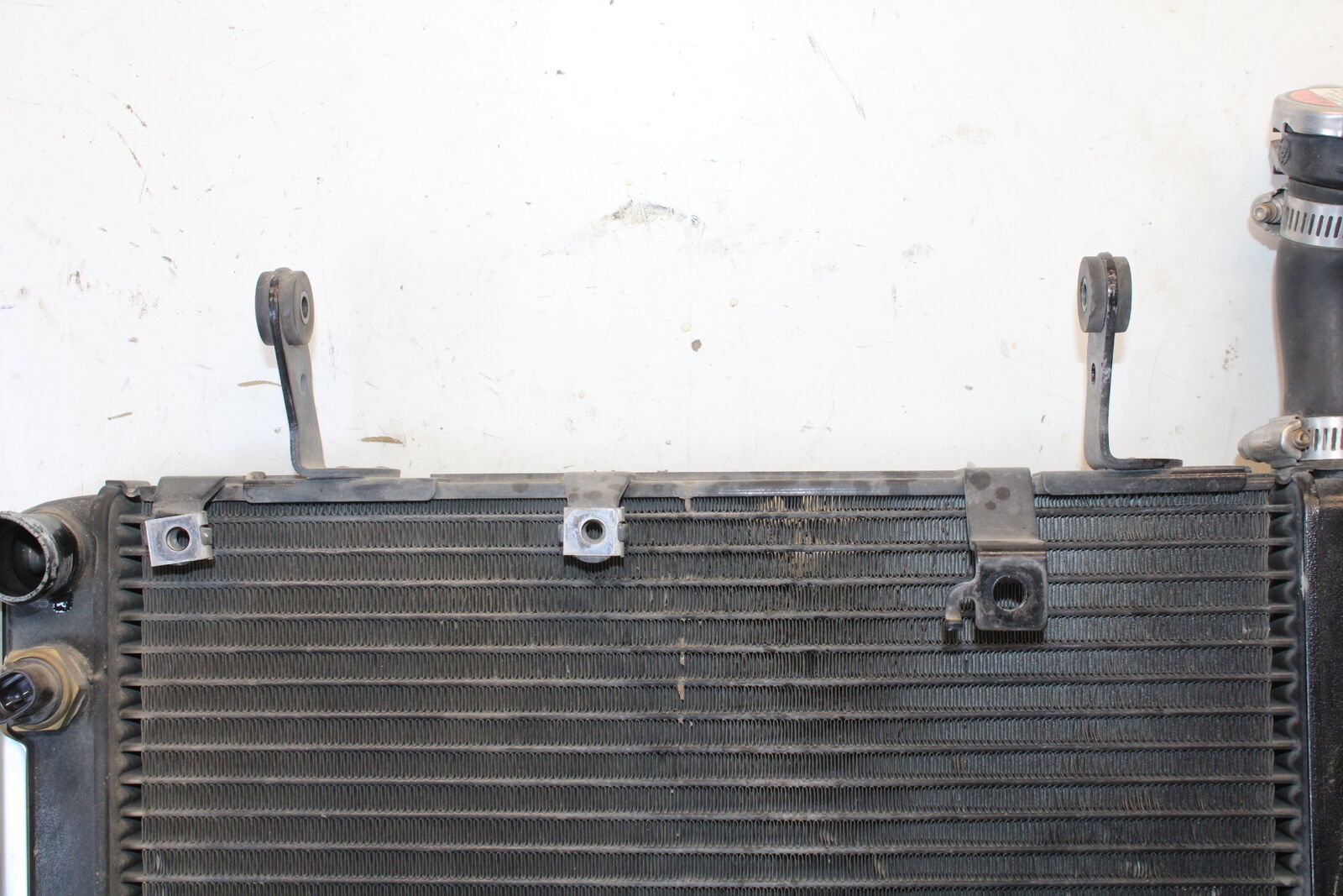 03-07 SUZUKI SV1000S ENGINE RADIATOR MOTOR COOLER COOLING RADIATER BB657