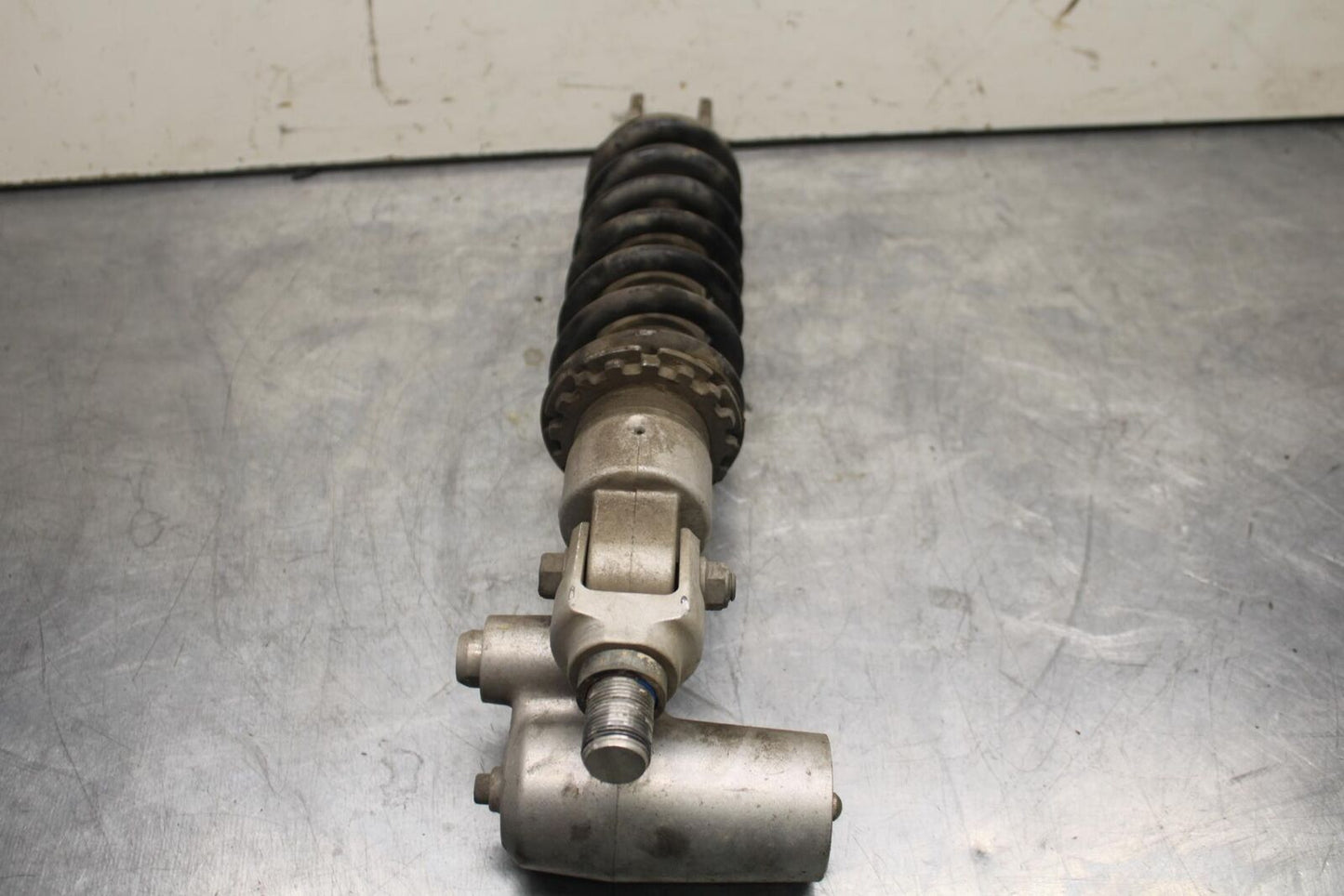 1999 Suzuki GSXR600 REAR BACK SHOCK ABSORBER SUSPENSION 62100-34E21 BB608