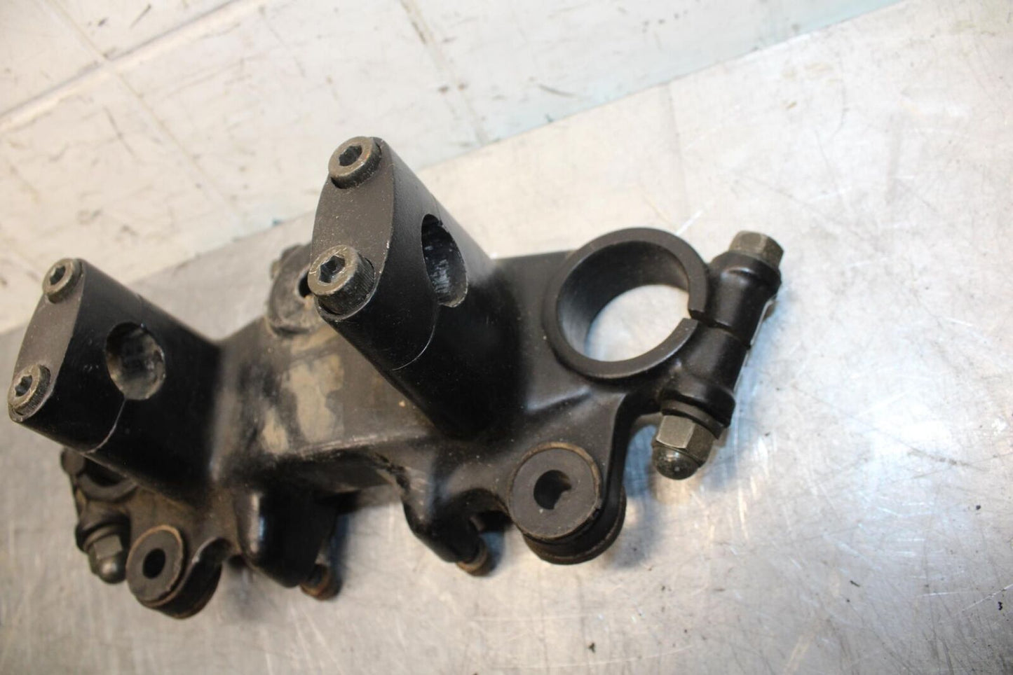 82-83 SUZUKI GS1100GL FORKS UPPER TRIPLE TREE CLAMP BB30
