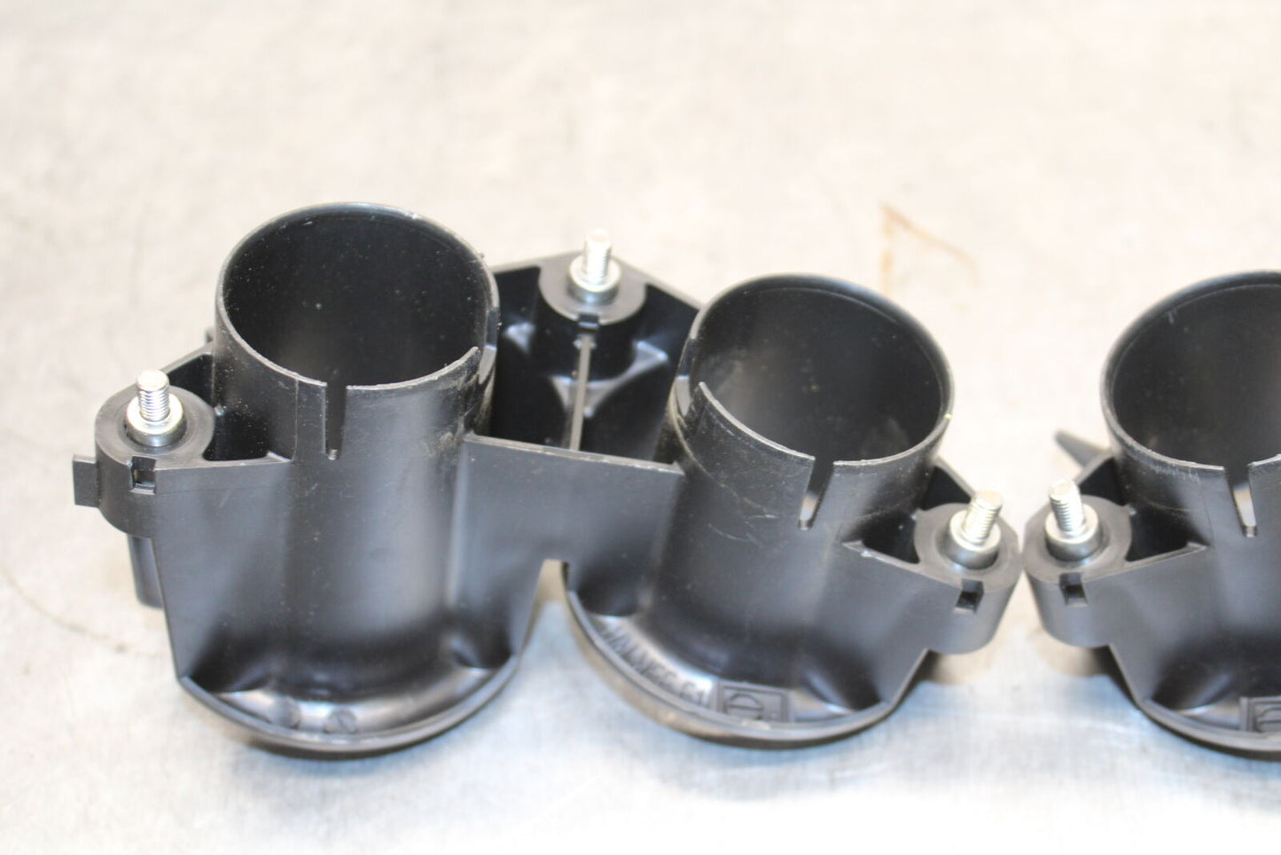 03-04 HONDA CBR600RR AIRBOX INTAKE VELOCITY STACKS BB114