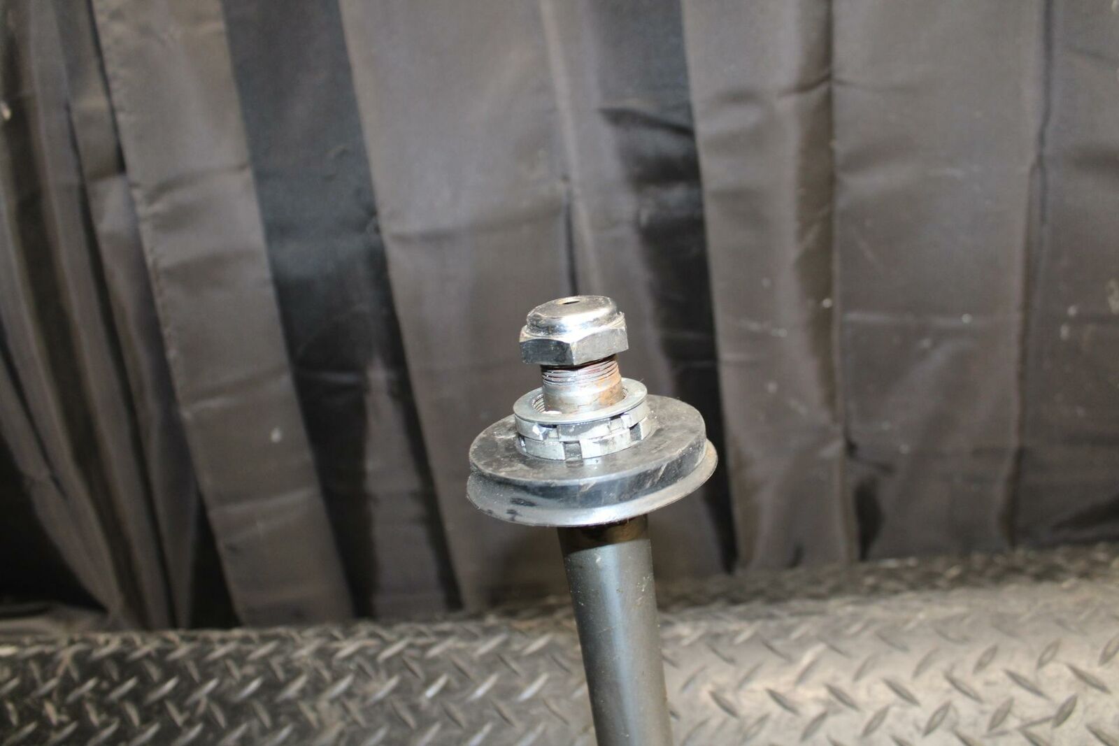 03 SUZUKI SV650S FRONT FORKS CLAMP LOWER TRIPLE TREE STEM 51410-17G20 BB219