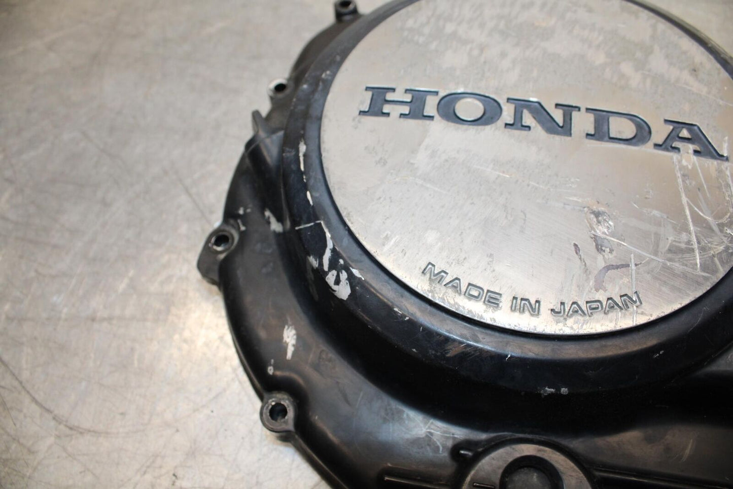 1983 Honda V45 Magna VF750C CLUTCH SIDE ENGINE MOTOR COVER 11330-MB0-770 BB91