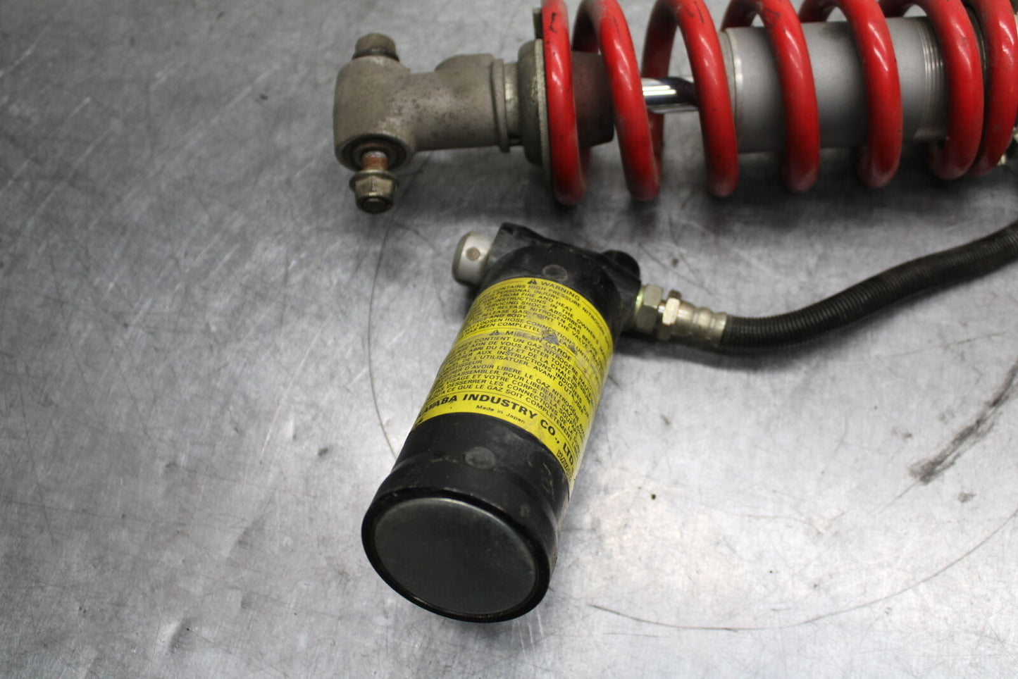 03-04 TRIUMPH DAYTONA 600 REAR BACK SHOCK ABSORBER SUSPENSION BB745
