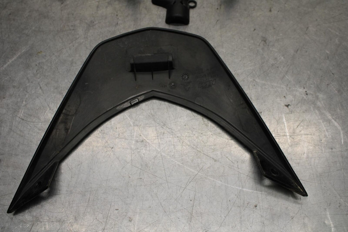 16-18 KTM 690 DUKE IGNITION TRIM PANEL MISCELLANEOUS COVERS BB631