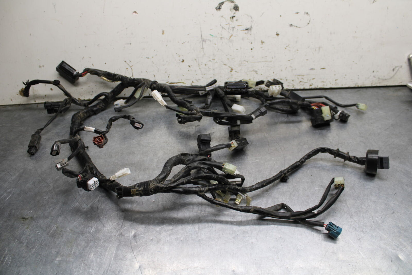 19-24 YAMAHA R3 MAIN ENGINE WIRING HARNESS MOTOR WIRE LOOM BB736
