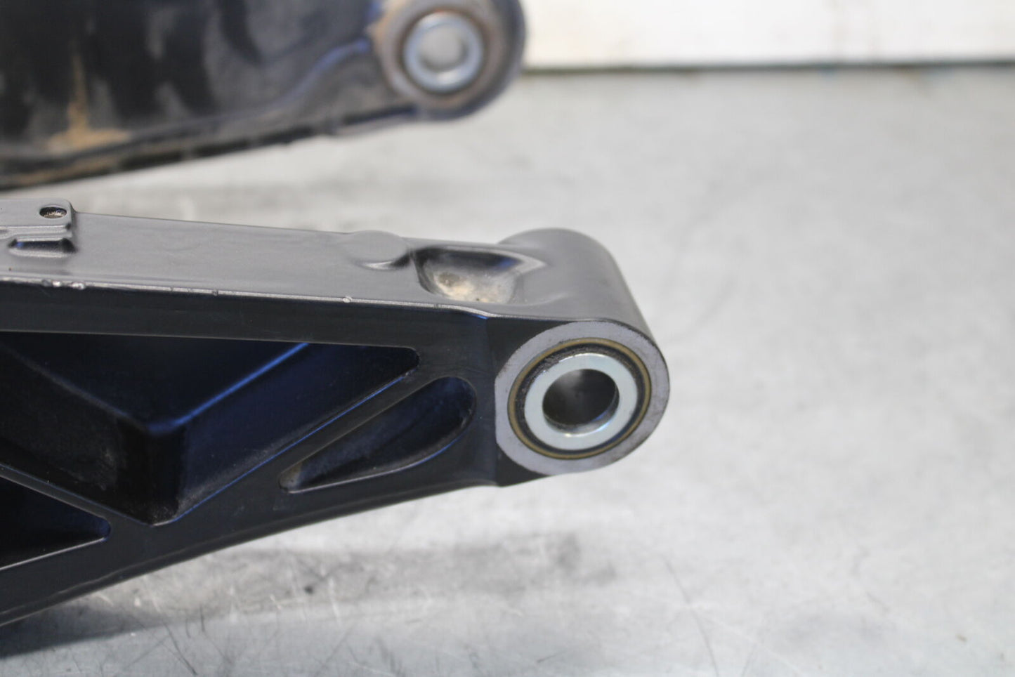 21-24 KTM 890 ADVENTURE R REAR SWINGARM BACK SUSPENSION SWING ARM BB723