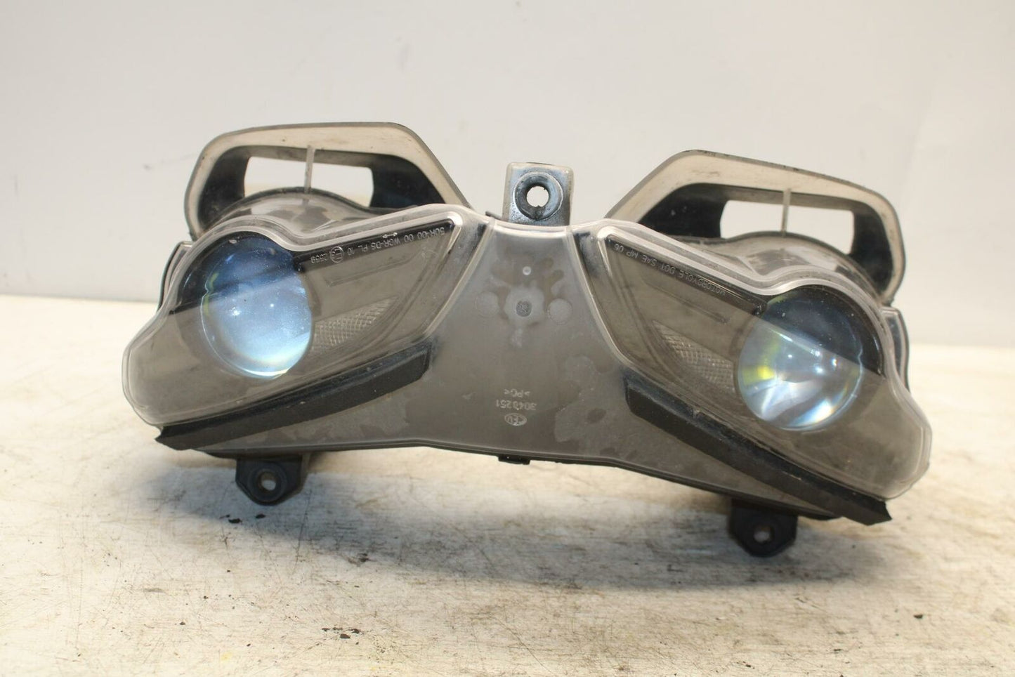 08-10 DUCATI 848 FRONT HEADLIGHT HEAD LIGHT LAMP BB369