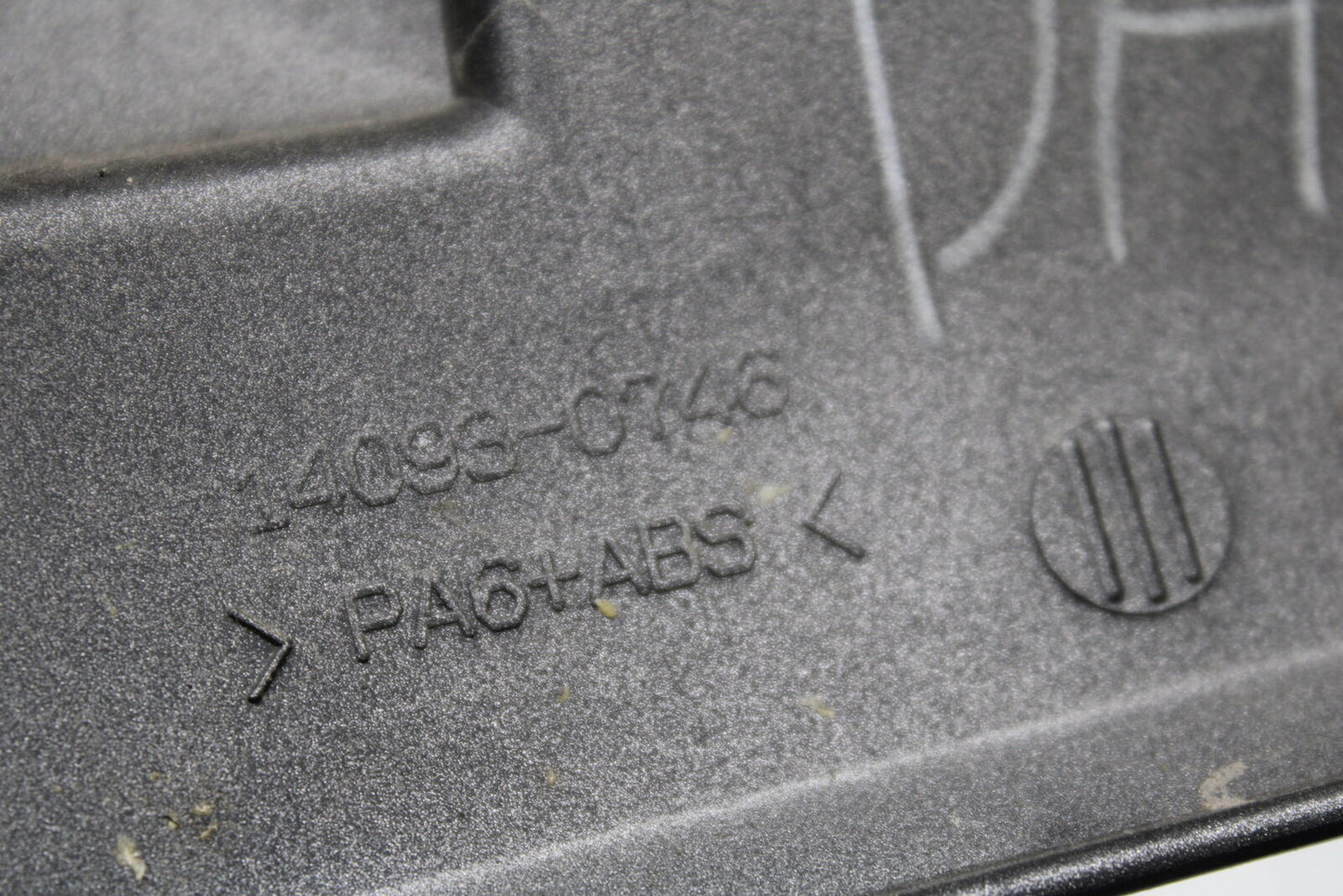 19-22 KAWASAKI Z400 ENGINE RADIATOR MOTOR COOLER COVER GUARD TRIM SET BB738