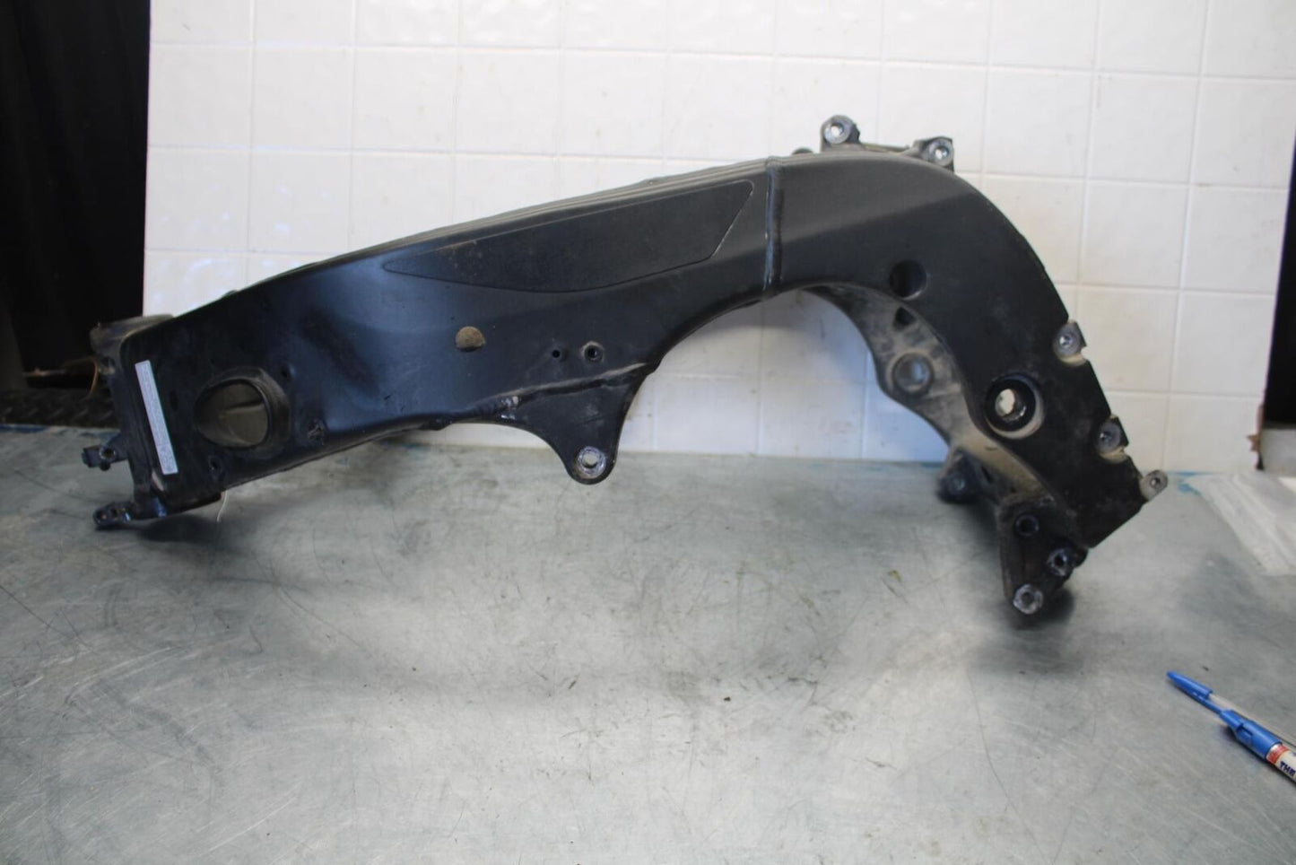 07-08 YAMAHA YZF R1 FRAME CHASSIS BB425