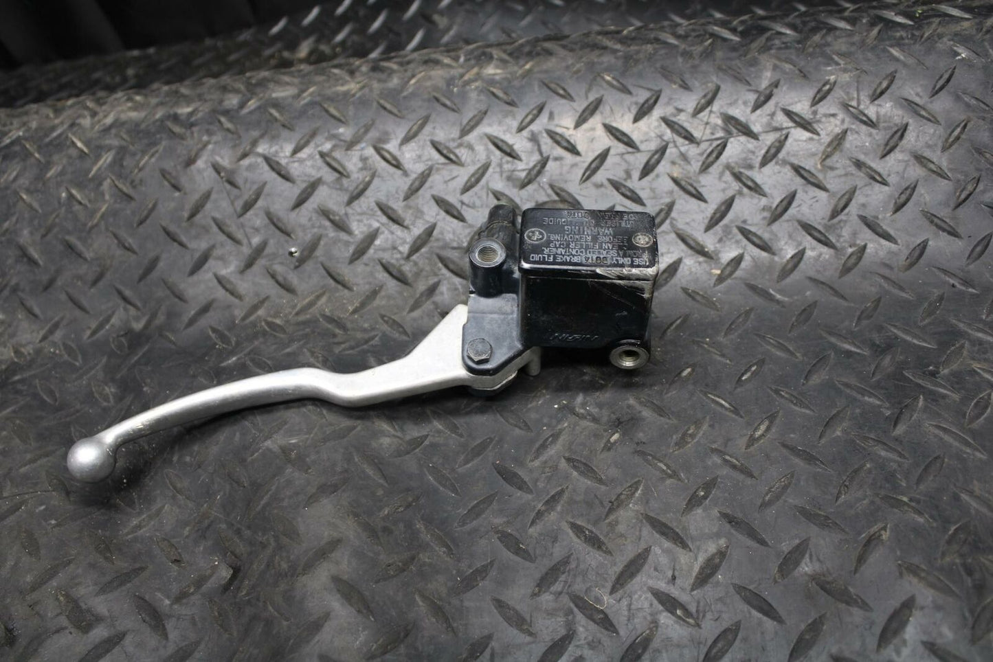03-06 SUZUKI QUADSPORT Z400 FRONT BRAKE MASTER CYLINDER BB207