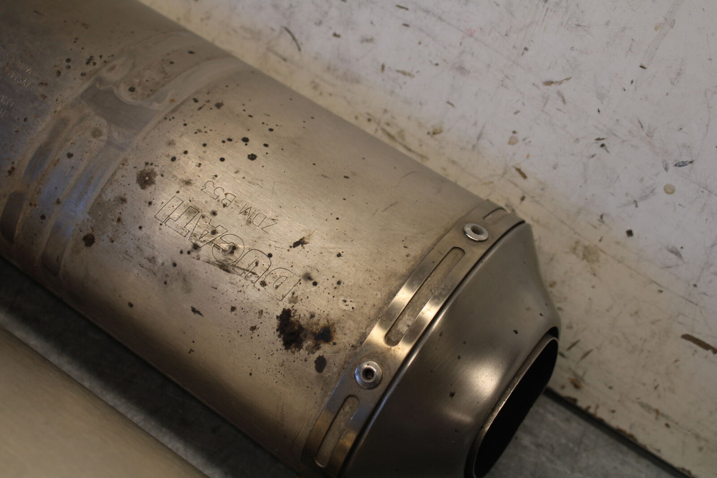 07-08 DUCATI 1098 EXHAUST PIPE MUFFLER SLIP ON CAN SILENCER BB699