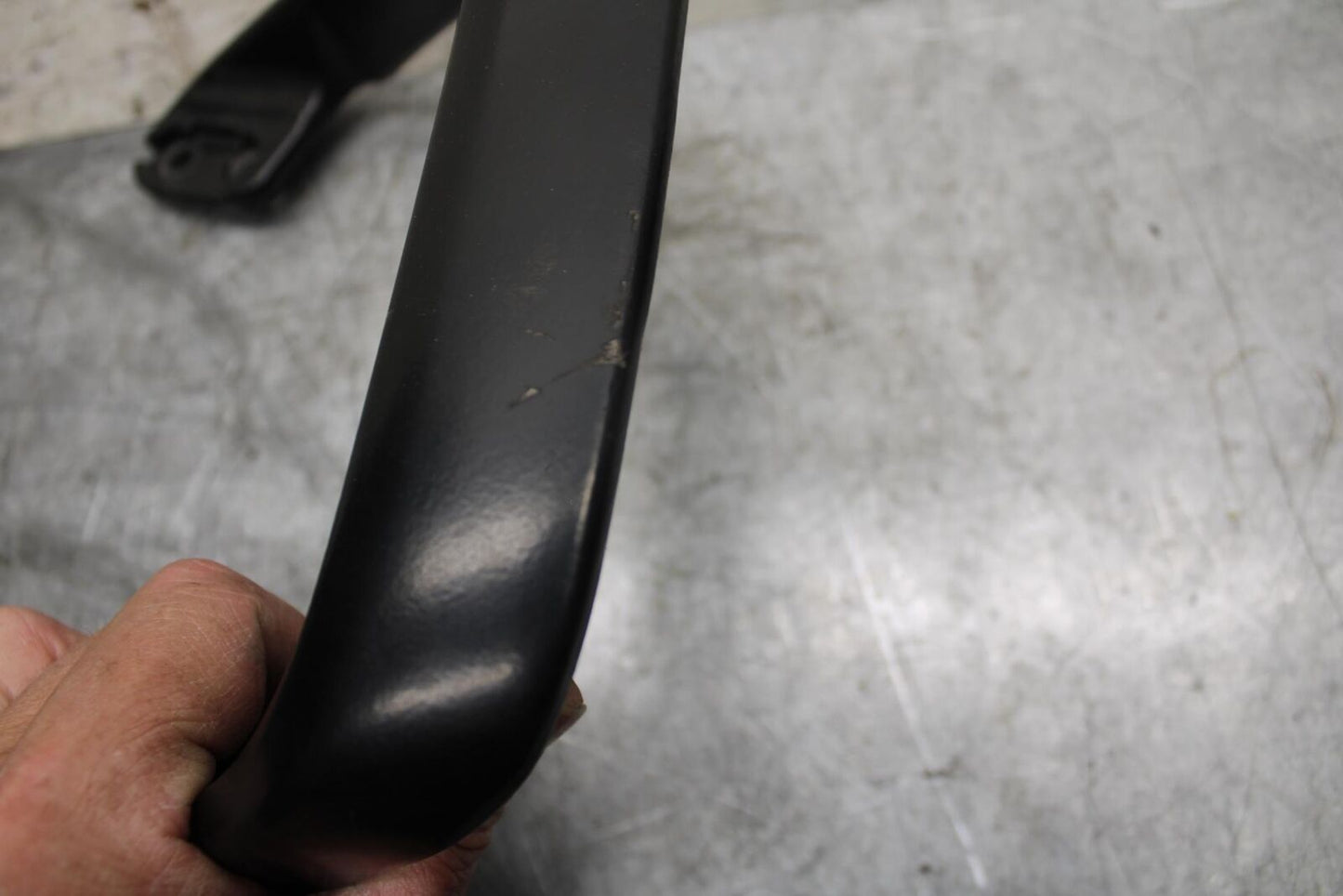 22-23 HUSQVARNA SVARTPILEN 401 PASSENGER REAR SEAT GRAB BAR HANDLE BB541