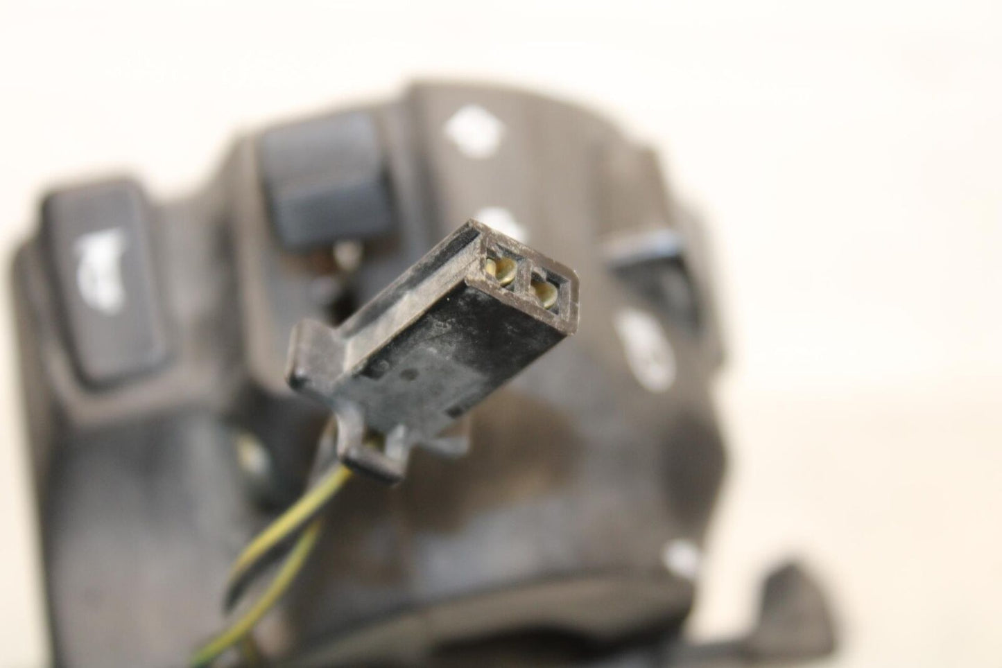 1999 Suzuki GSXR600 LEFT CLIP ON HANDLE HORN SIGNALS SWITCH BB580