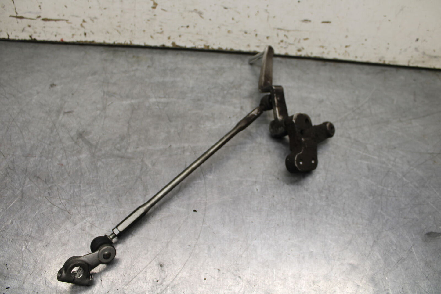 06-07 SUZUKI GSXR 600 SHIFTER LINKAGE SHIFT LINK PEDAL BB737
