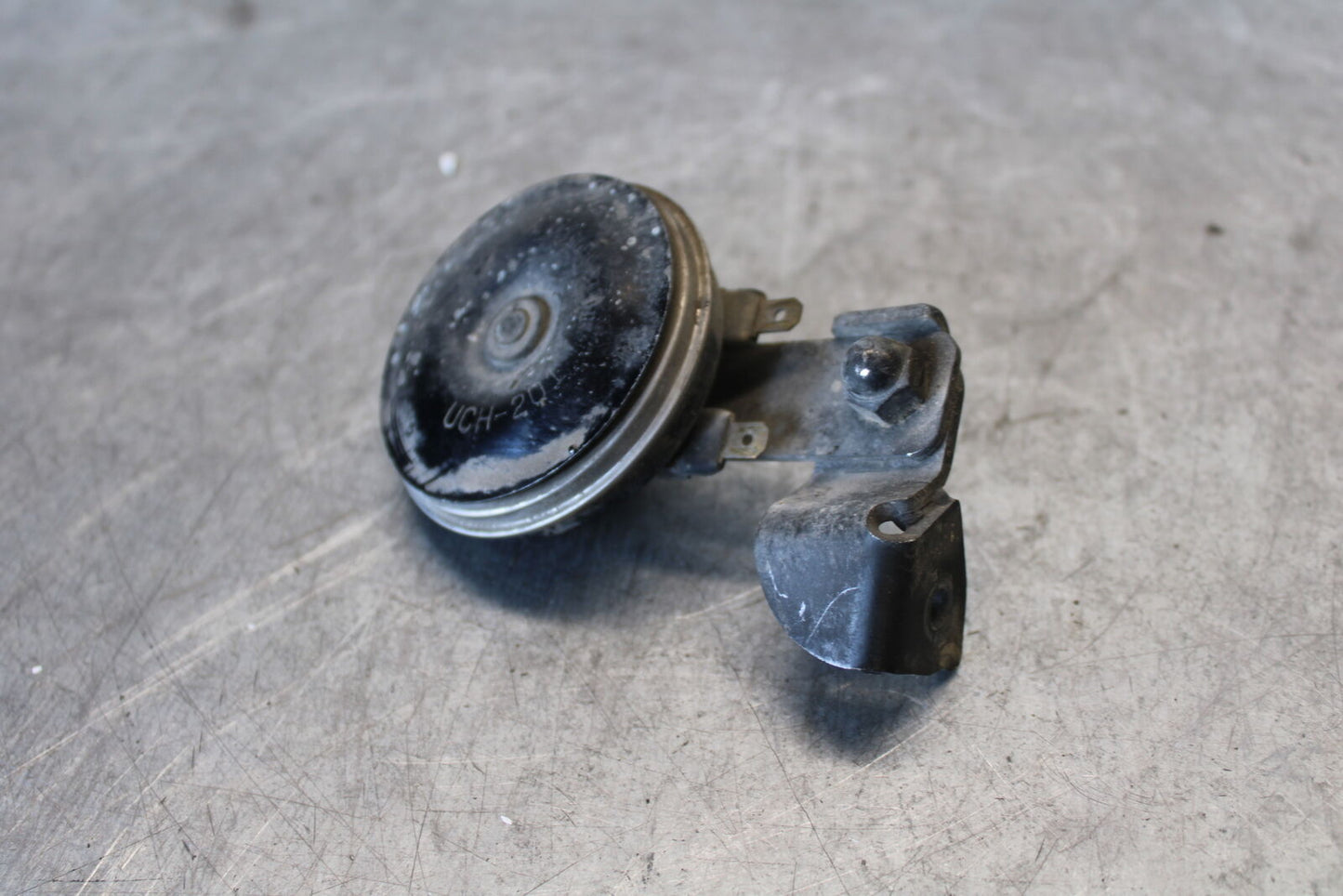 03-04 HONDA CBR600RR HORN SIGNAL 38110-MEE-013 BB661