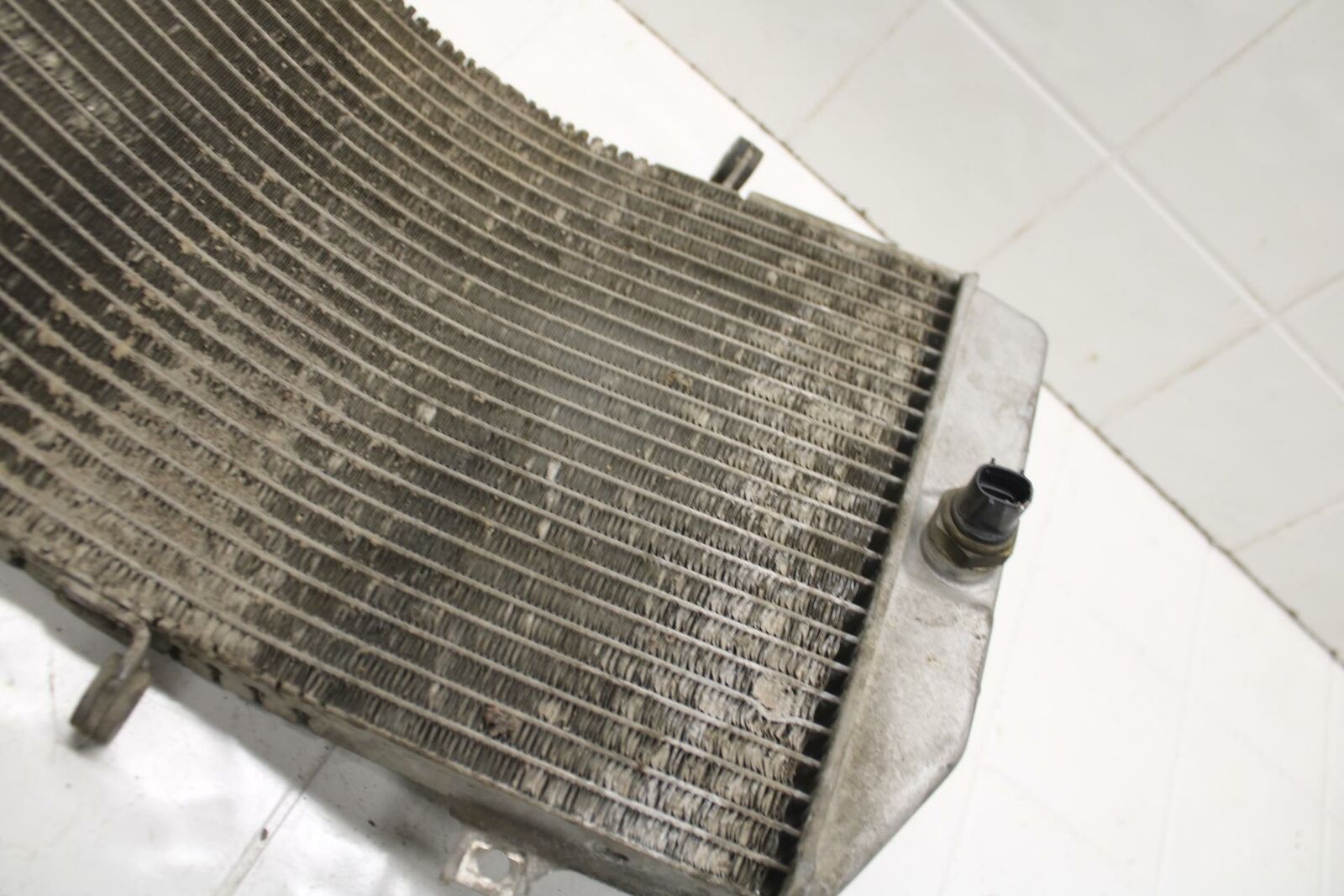 01-02 SUZUKI GSXR750 ENGINE RADIATOR MOTOR COOLER COOLING RADIATER BB402